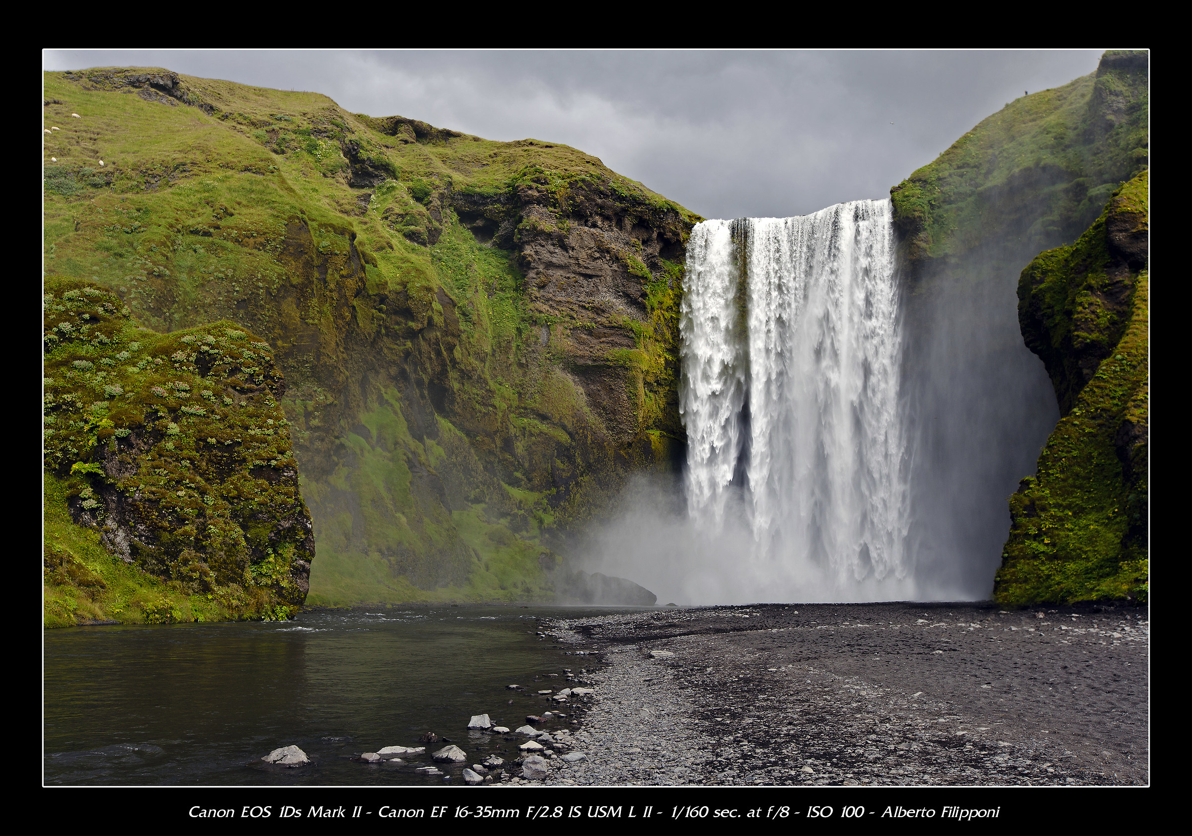 Skogafoss waterfall - Iceland