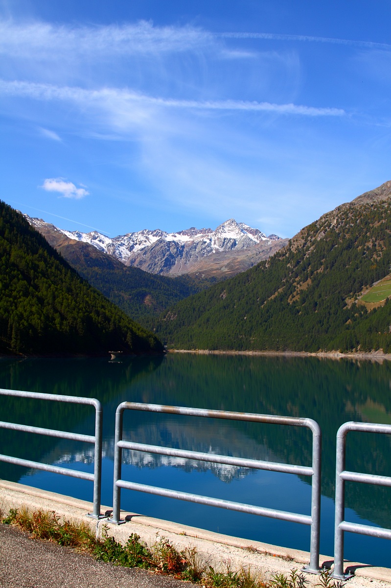 Vista del lago dal coronamento