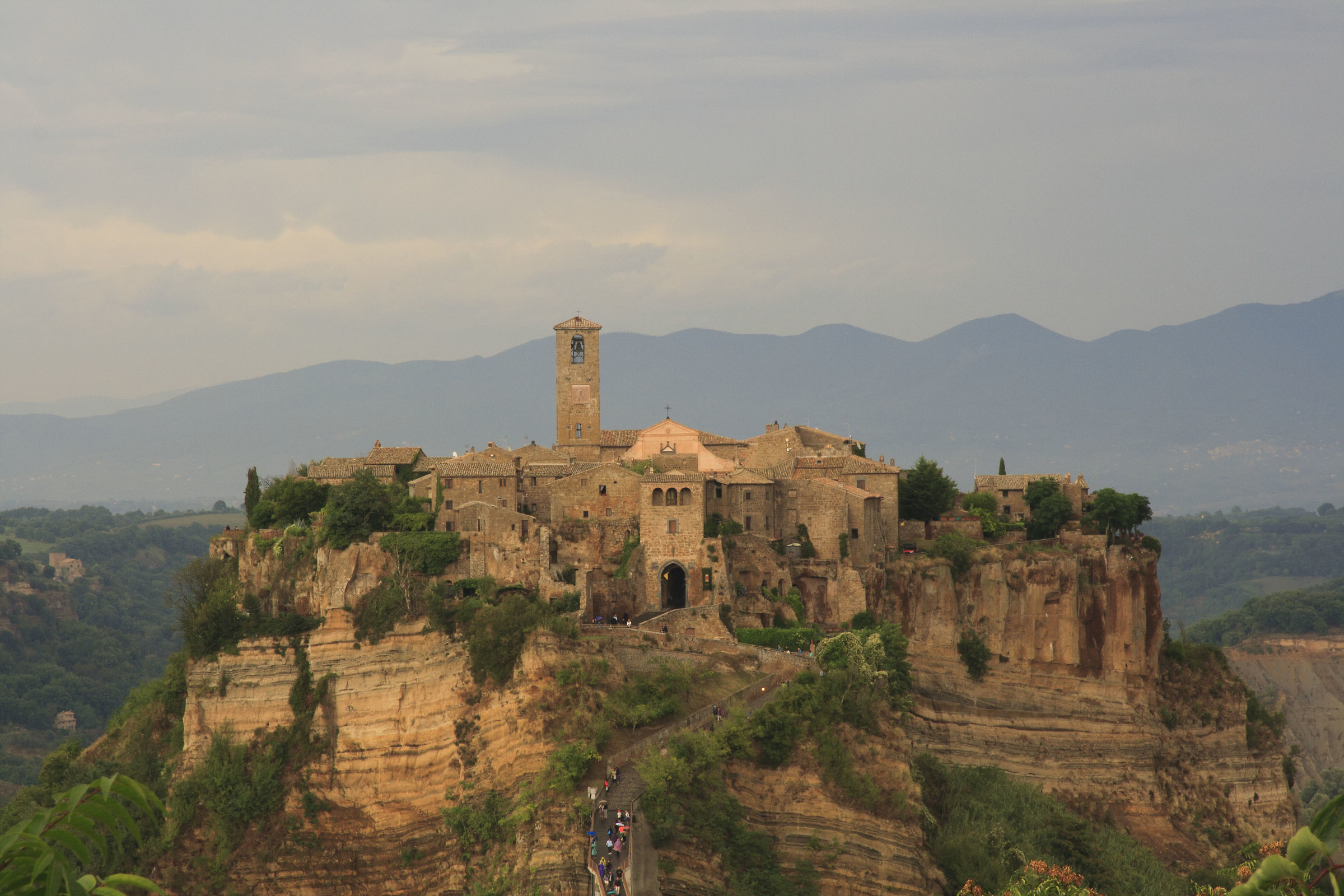 Civita di Bagnoregio (vt), the dying city ...