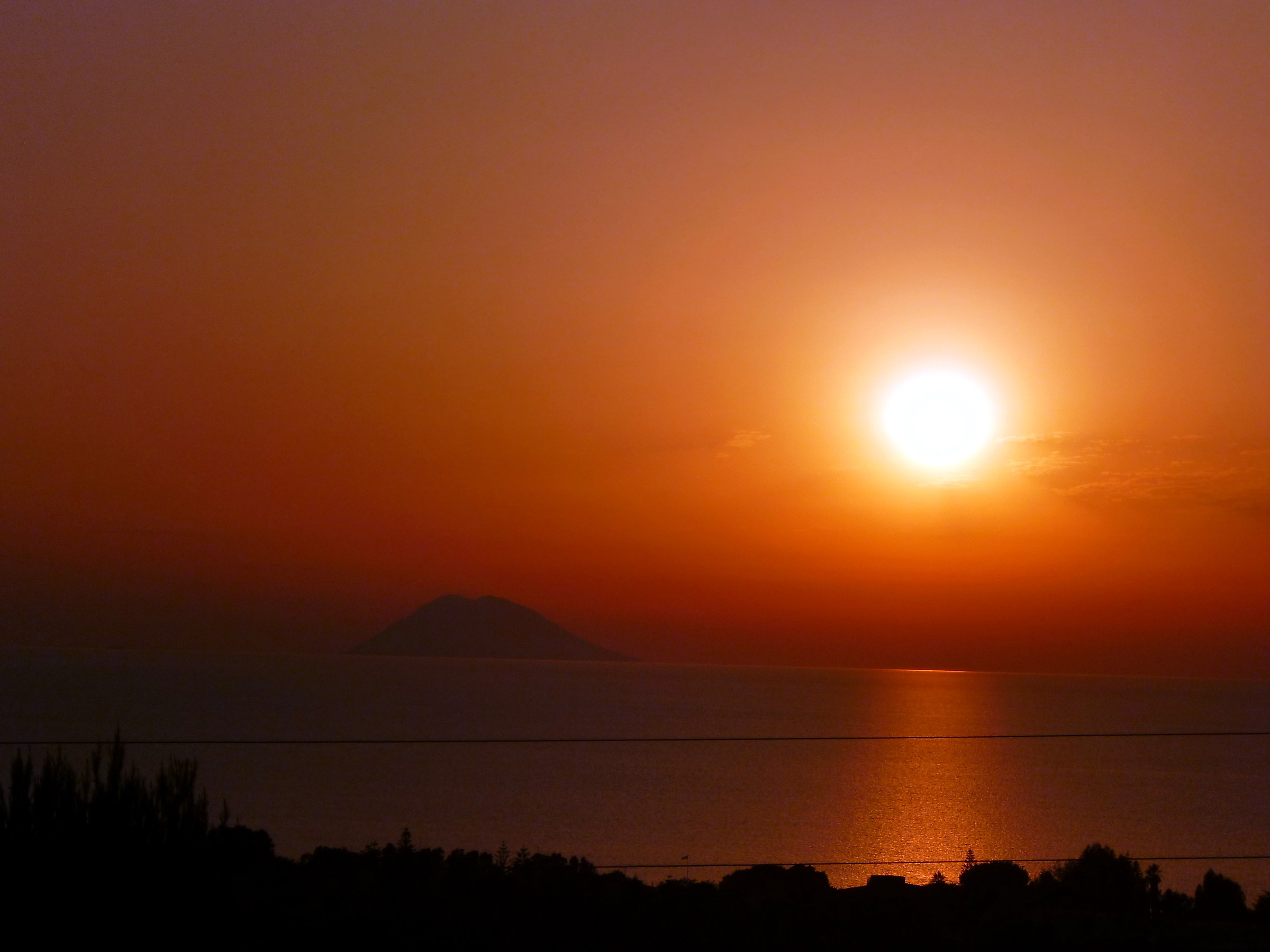Tramonto sullo Stromboli
