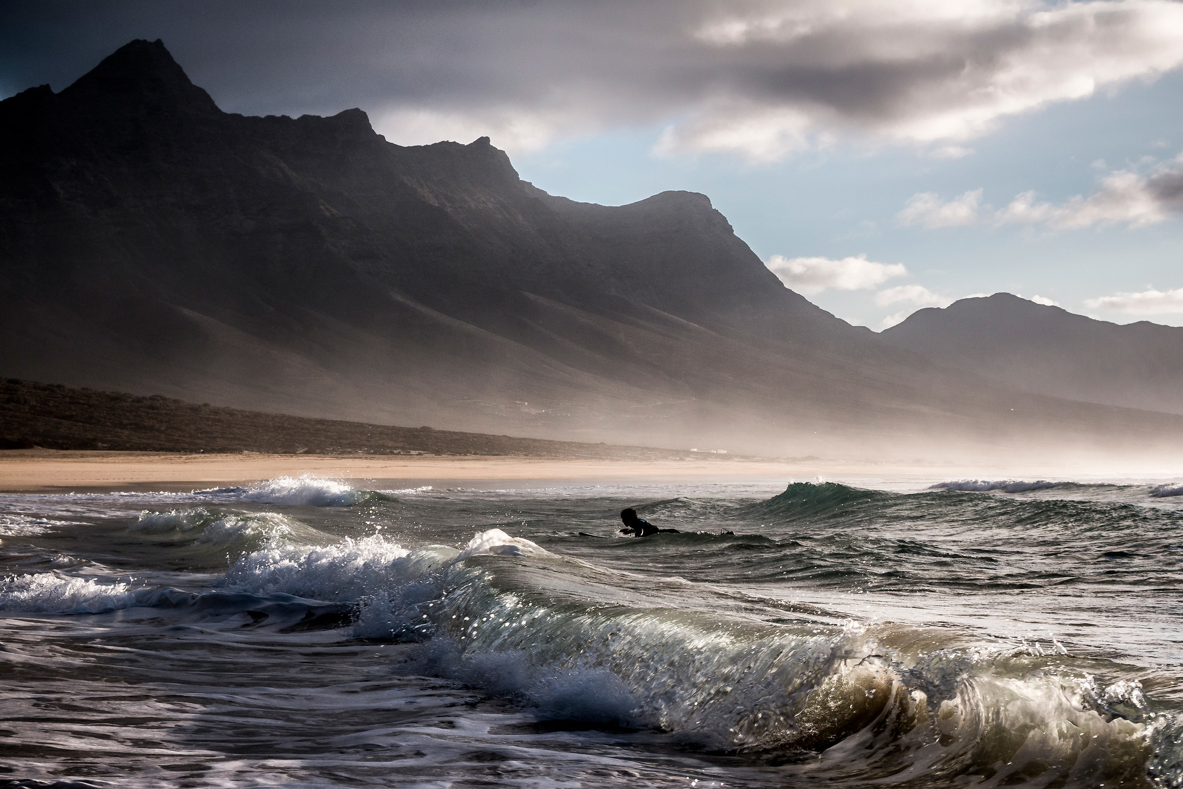 surfer in Cofete