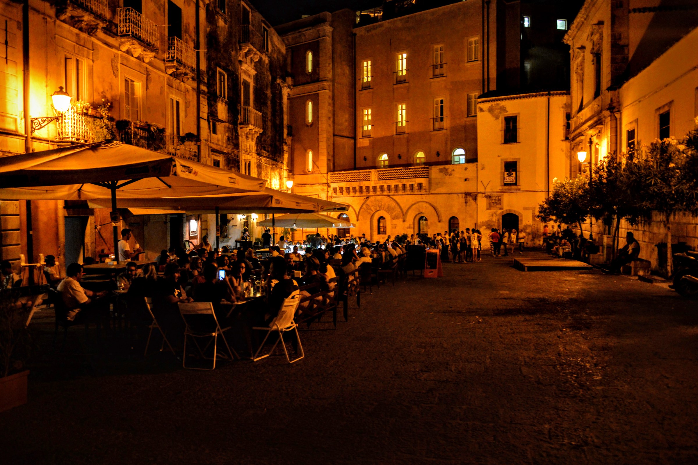 summer, young and free