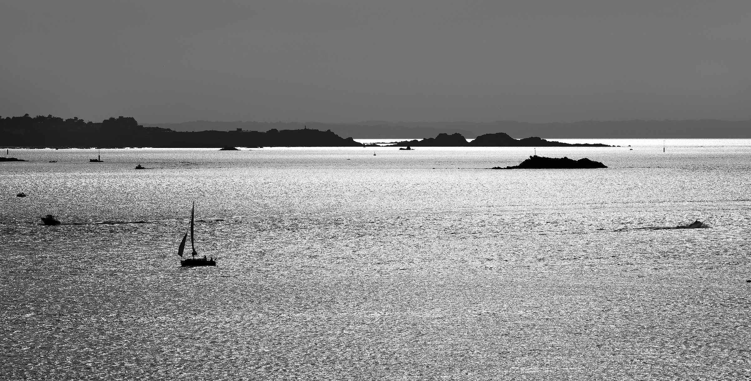 Silhouette in St Malo