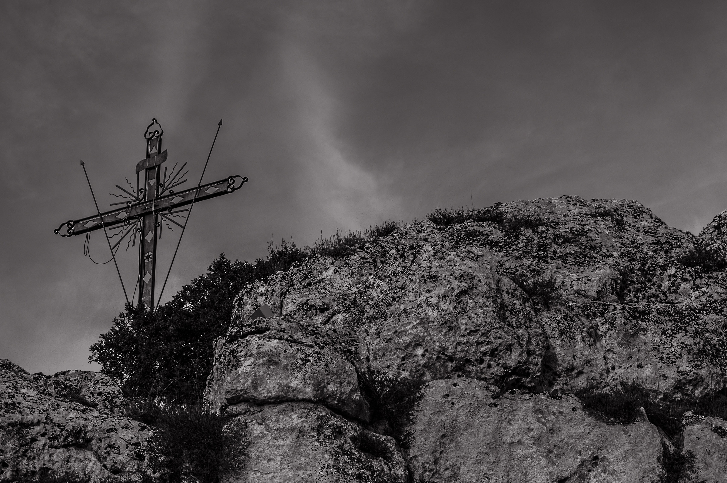 Suddenly the sky went dark ...