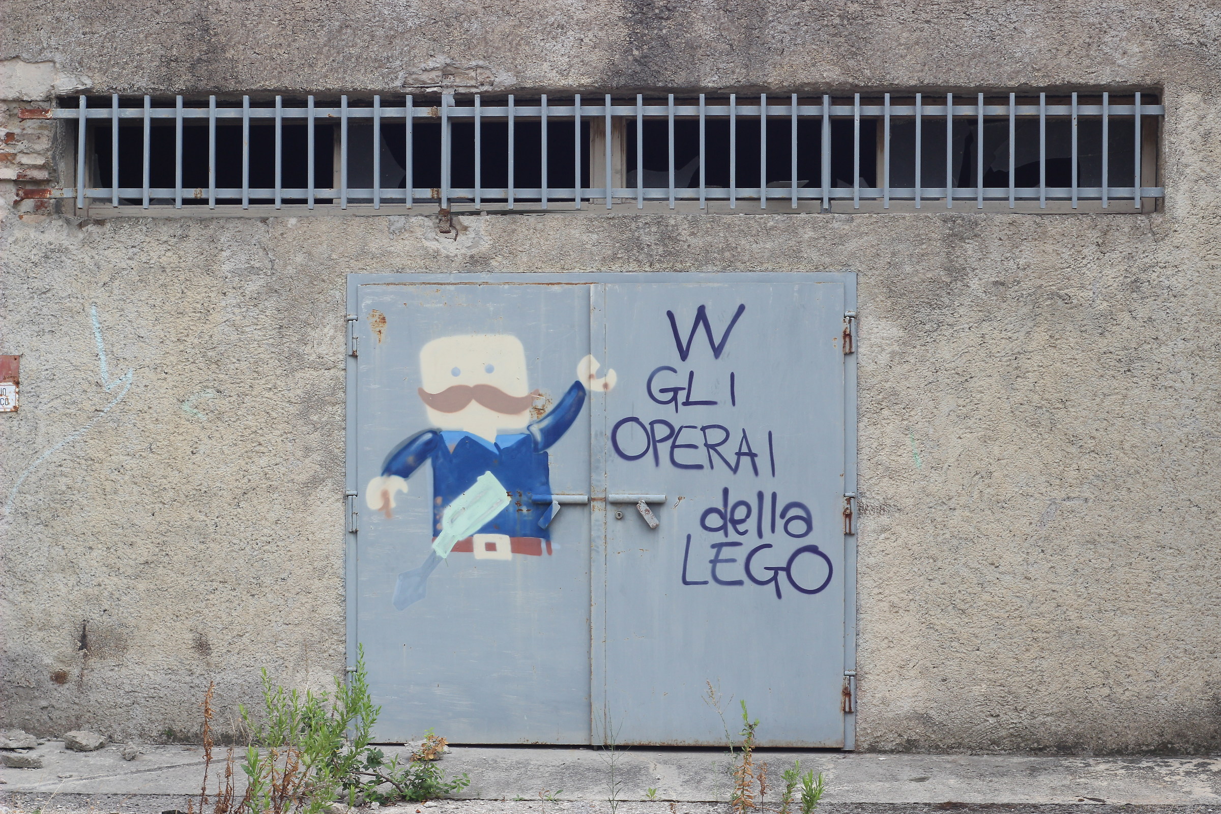 w gli operai della lego