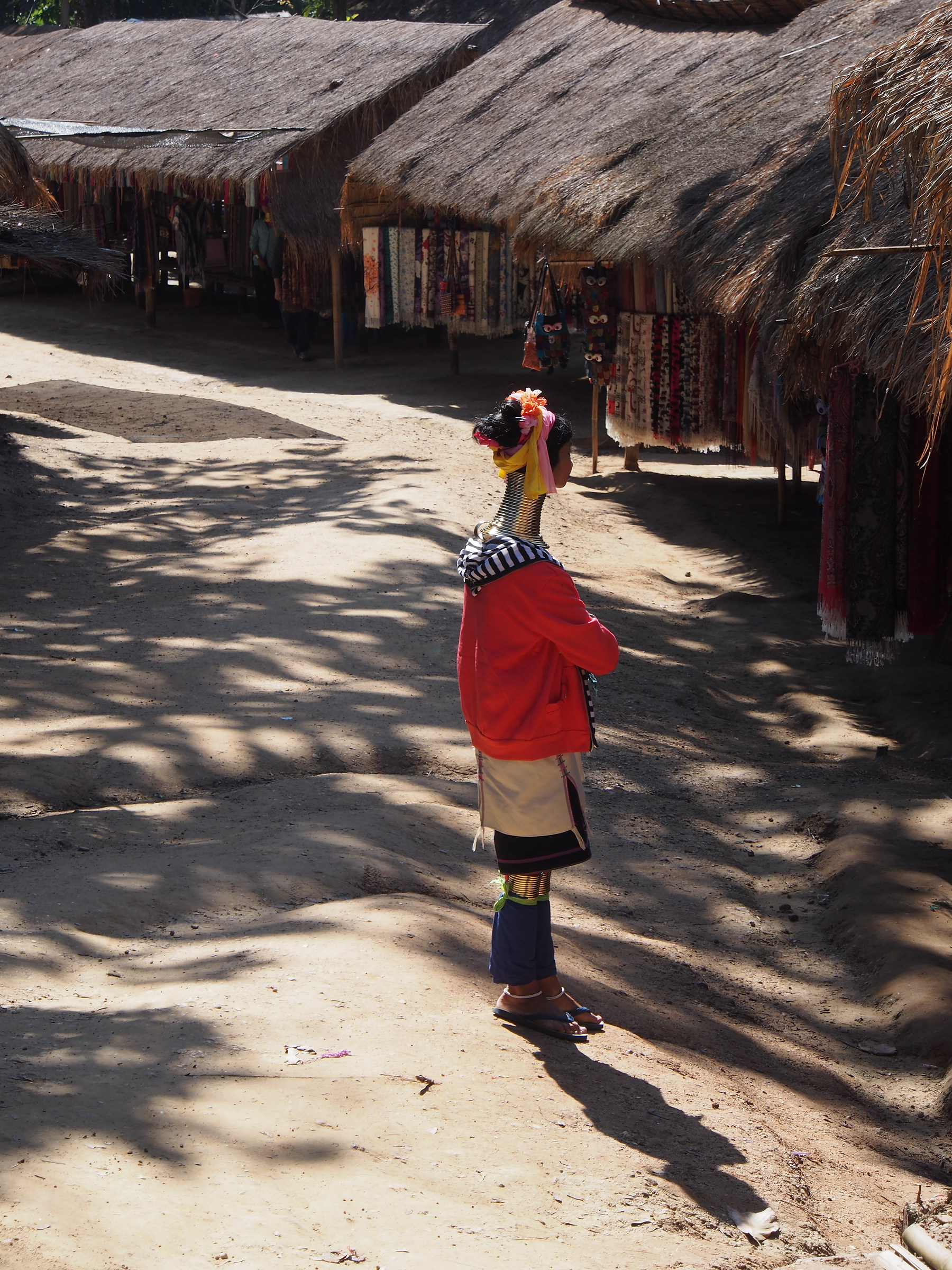 Thailandia del Nord. Donna giraffa