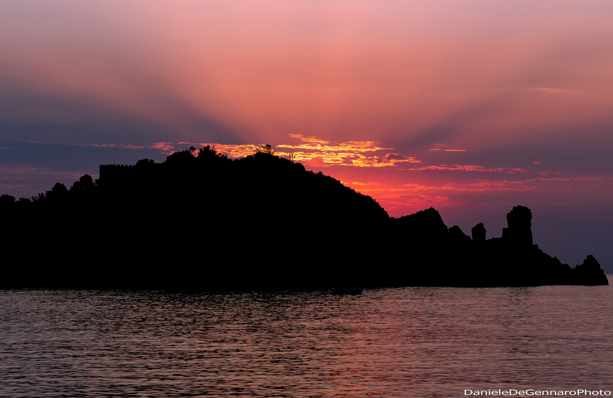 a picture is worth a thousand words