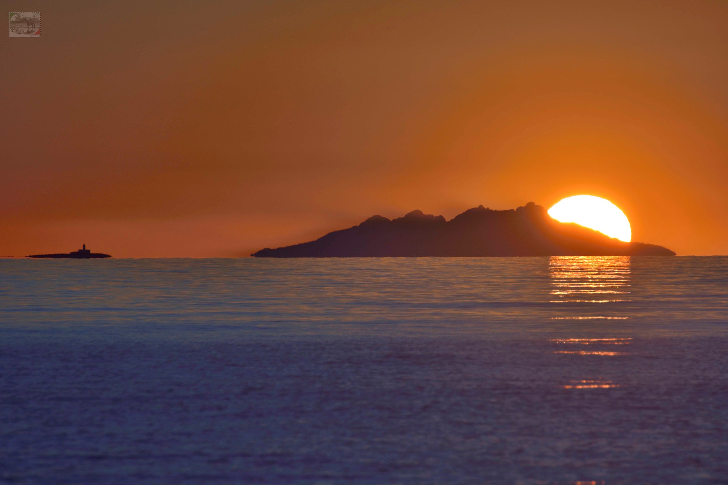 sunset Montecristo / Formica