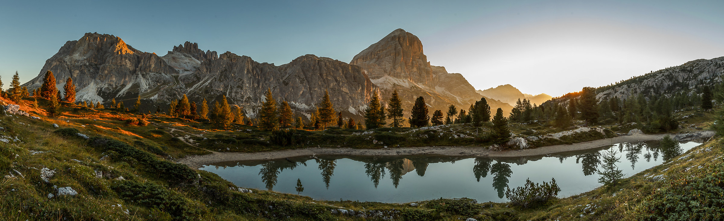 Lago di Limedes all'alba