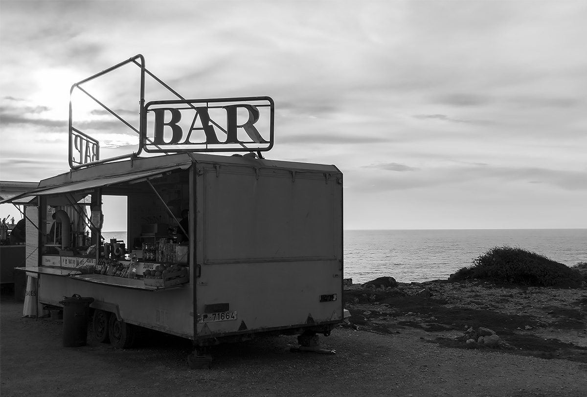 Bar at Cabo de Sao Vicente