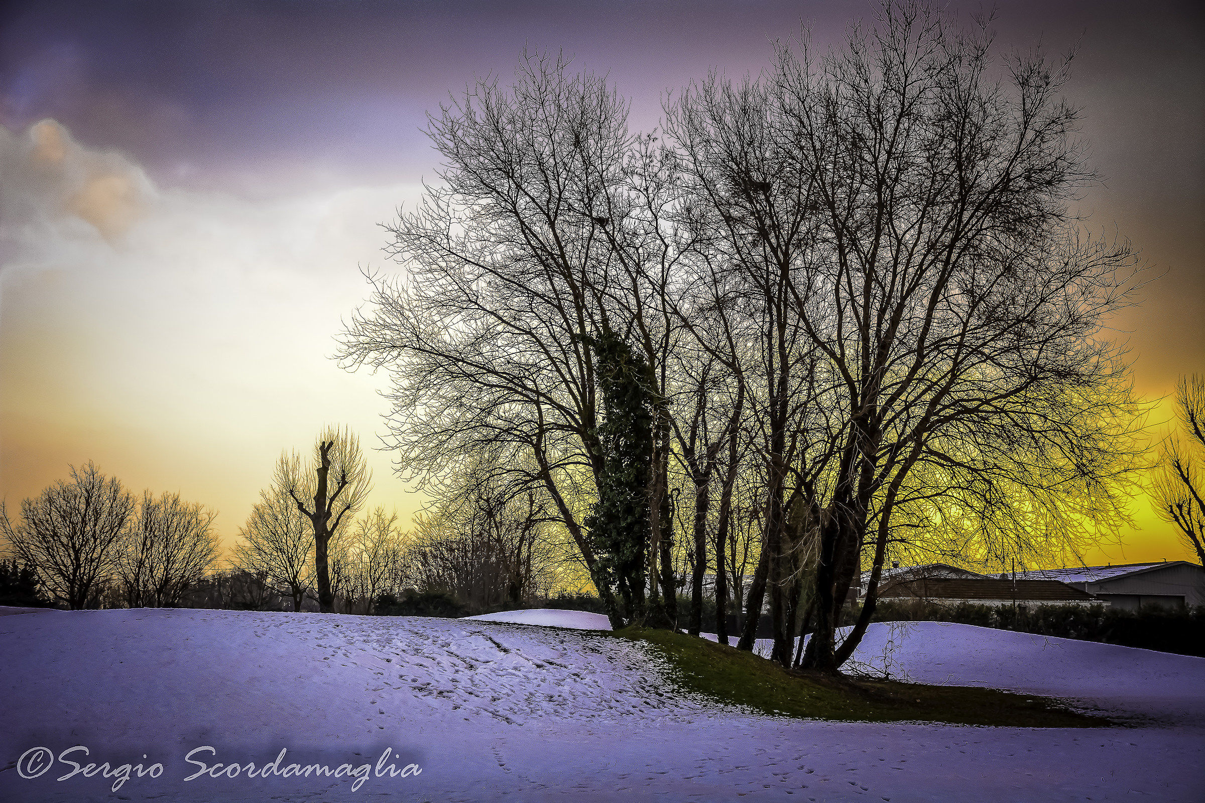 Warm colors on a cold winter sunset