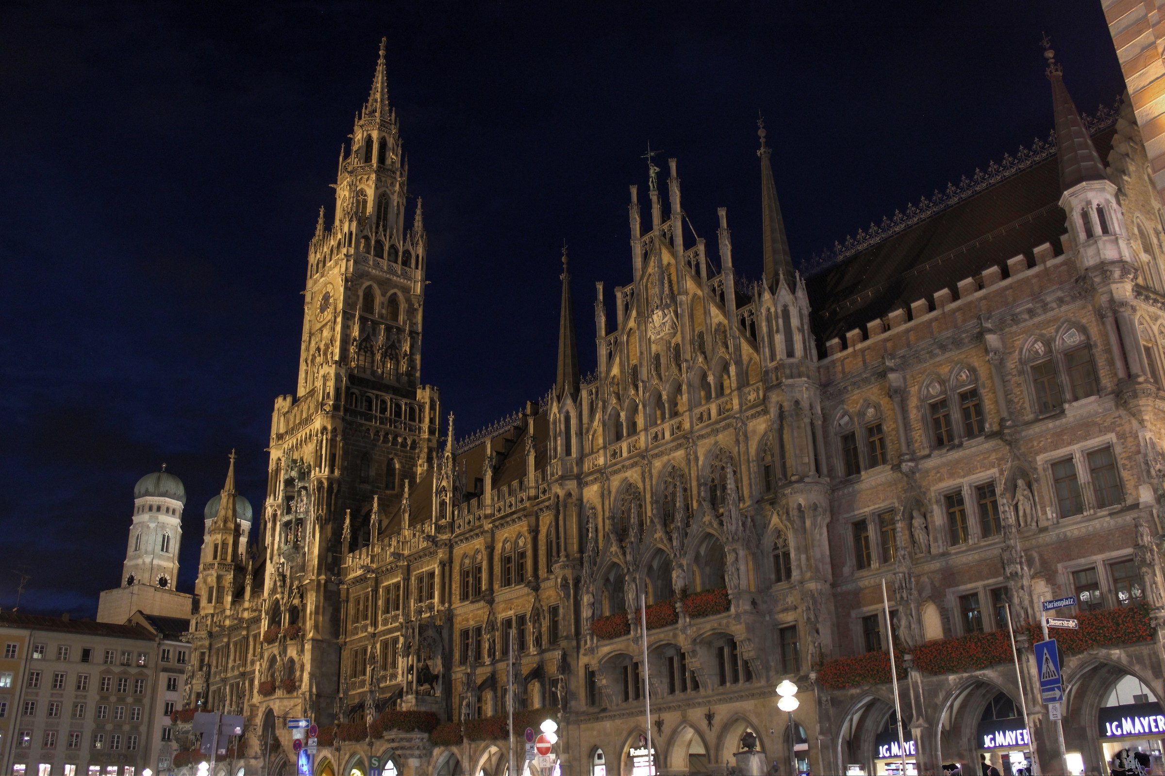 Marienplatz - Monaco di Baviera