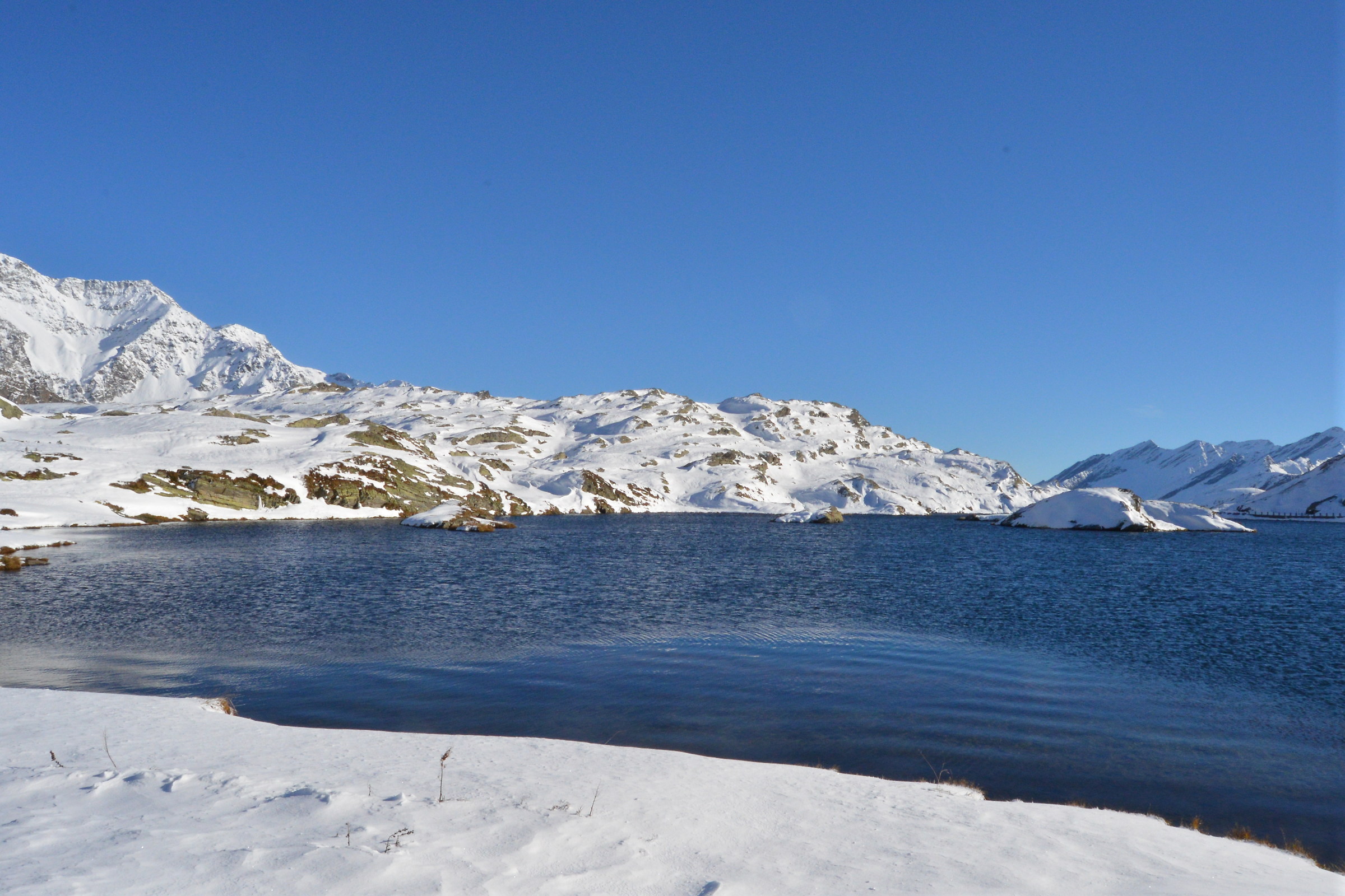 Lago Passo San Bernardino