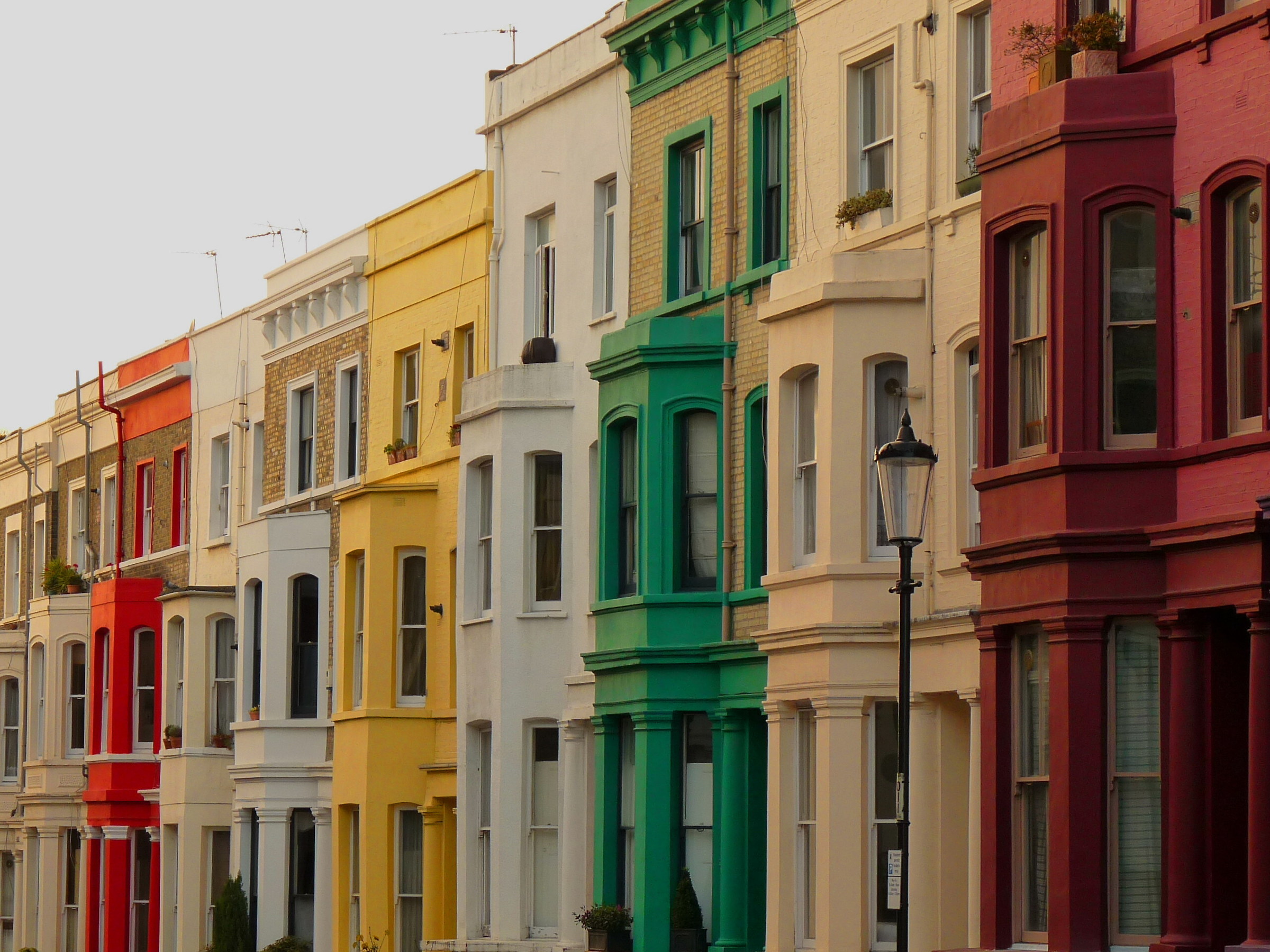 the palaces of Portobello Road