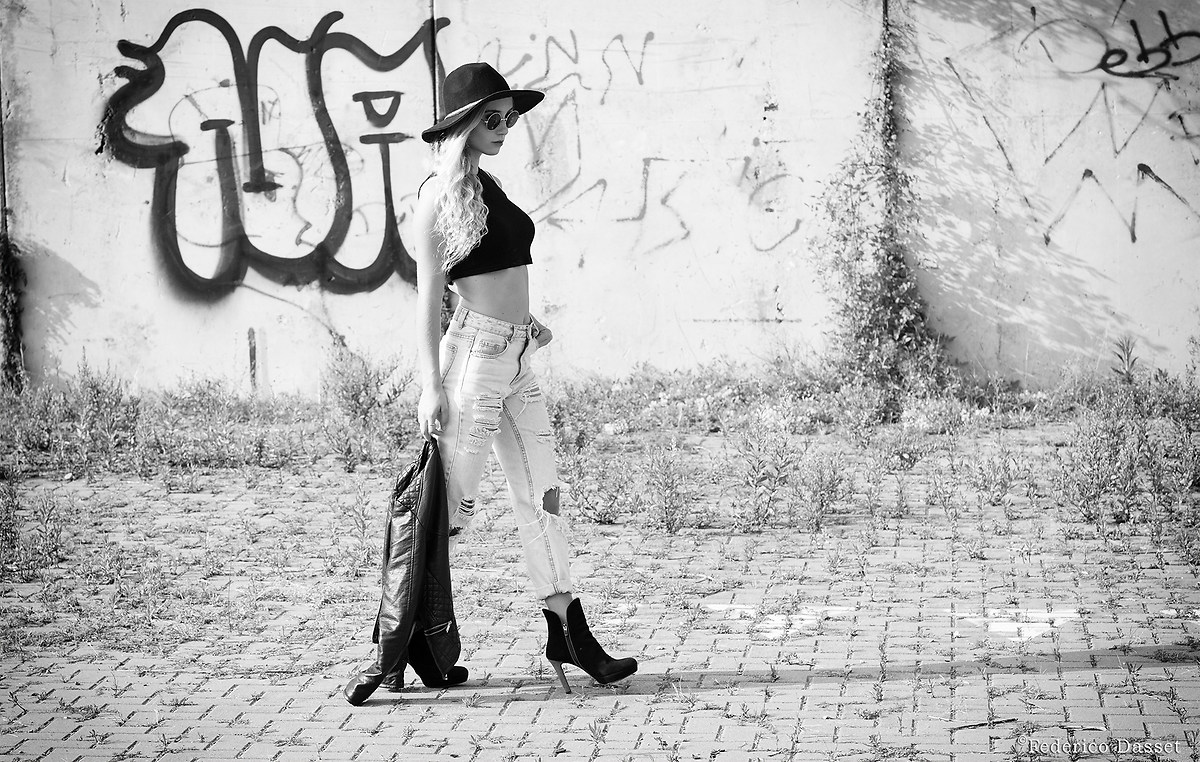 Alessia - Street Style