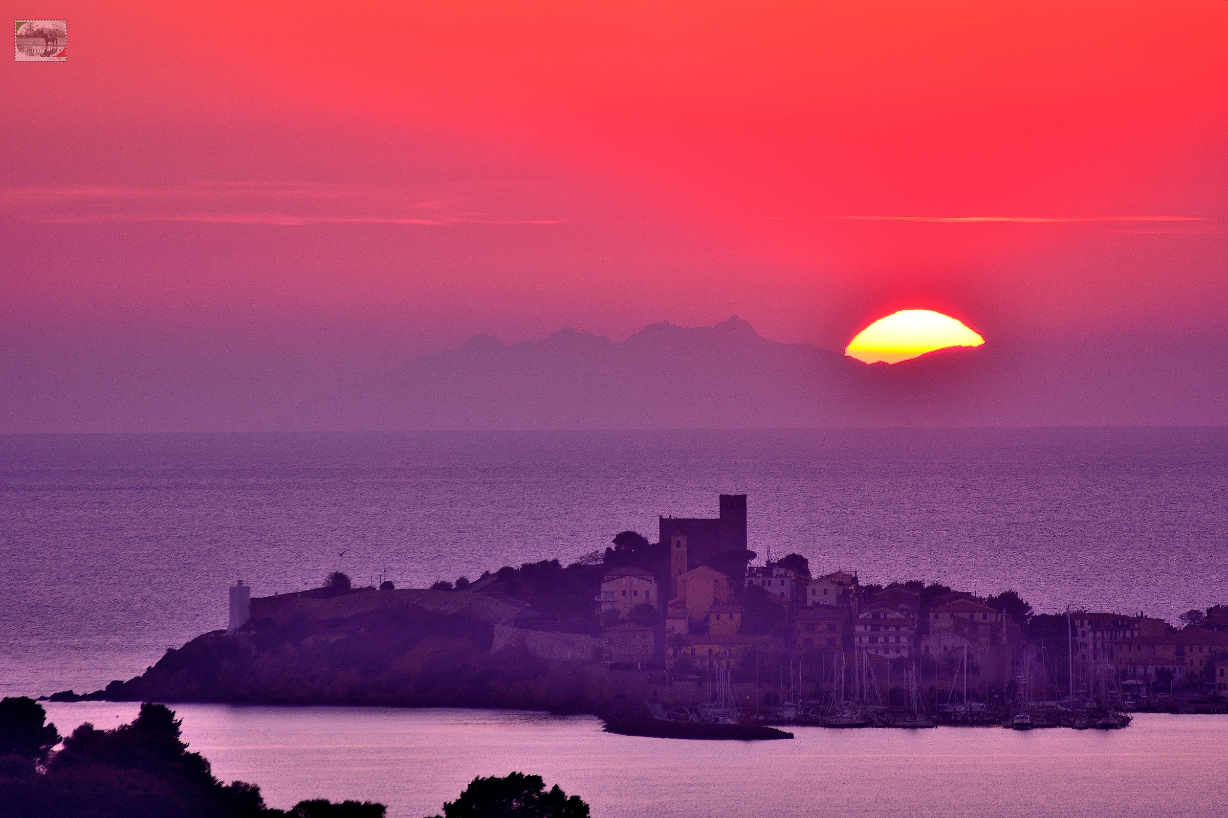 Tramonto (Talamone e Montecristo)