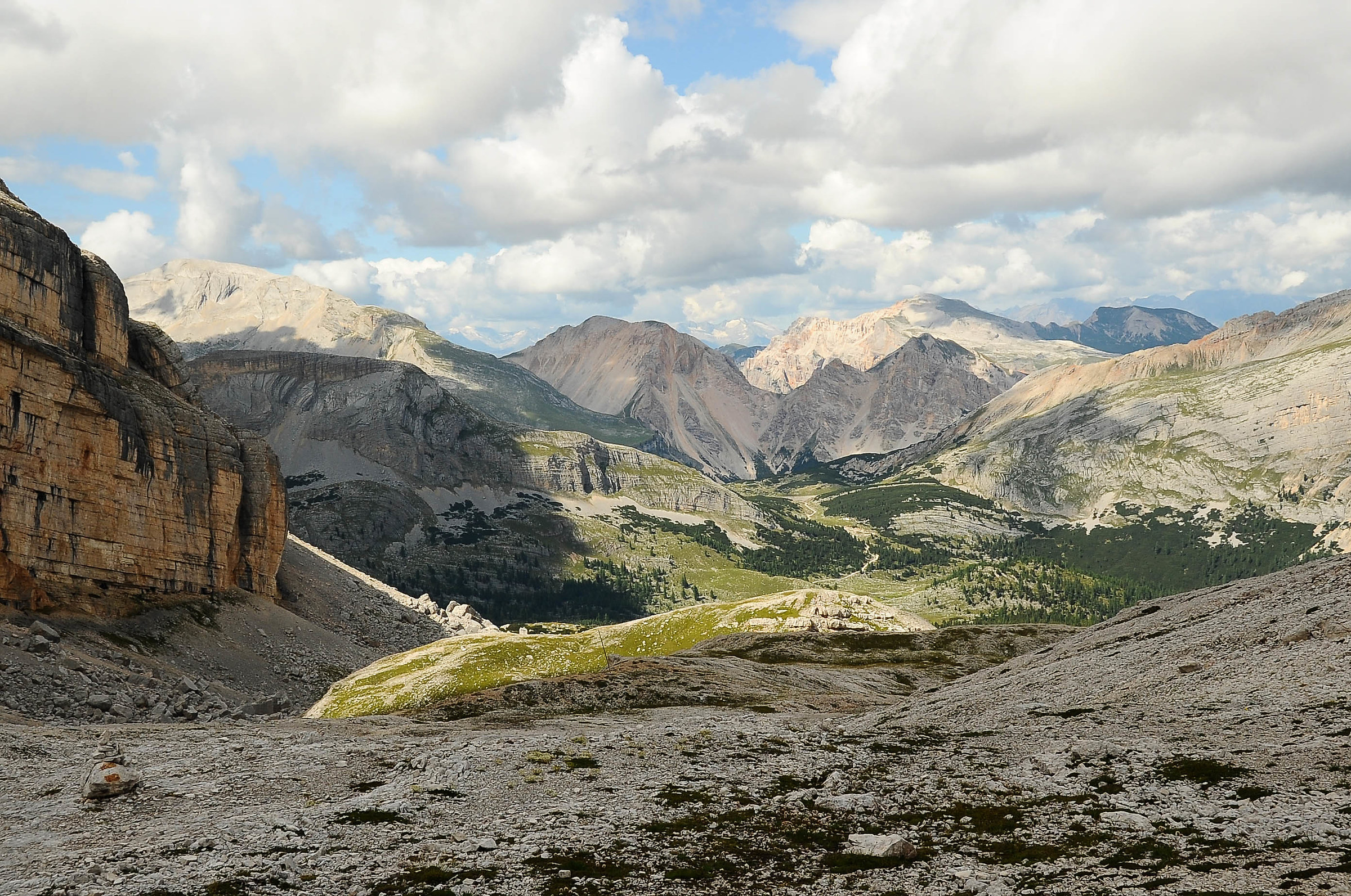 From Monte Castello downstream