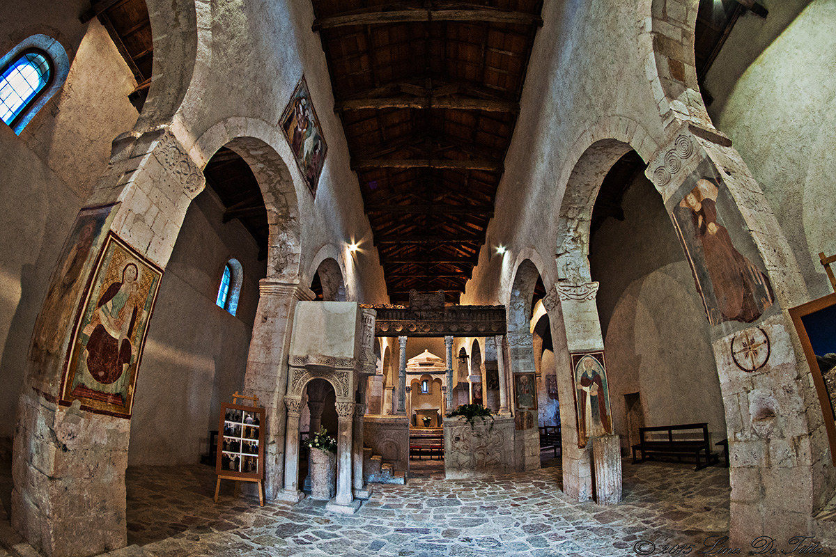 Chiesa di S.Maria in Valle Porclaneta (Aq)