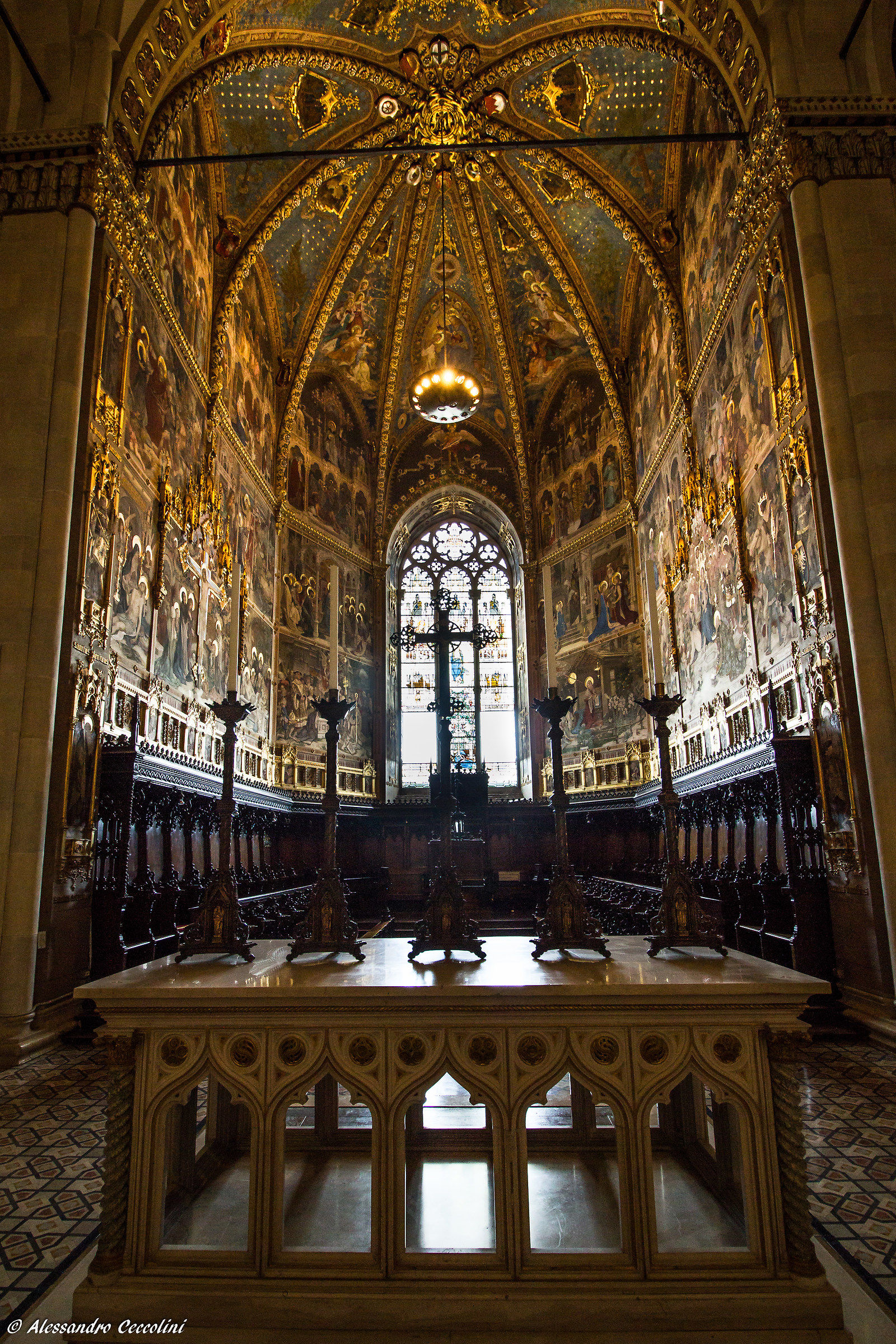 Basilica Loreto, interno