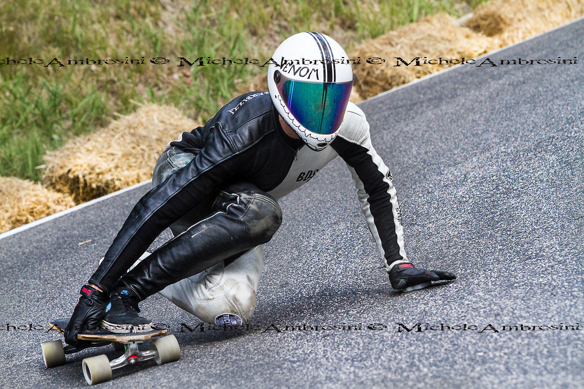 Campionato Downhill Skateboard