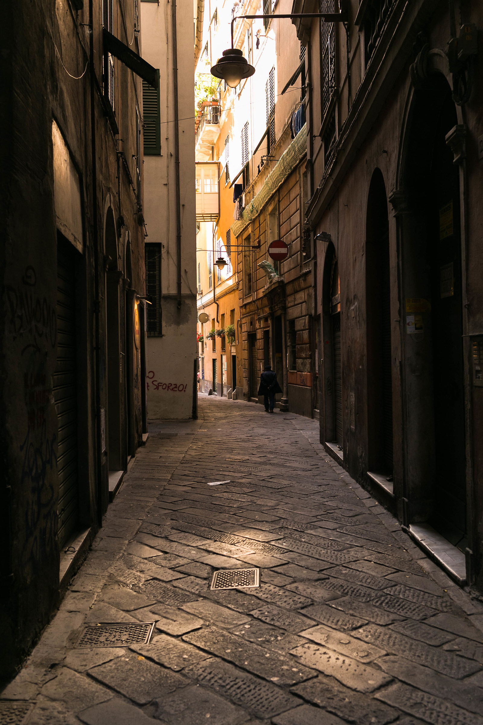 Genoa - Light and Shadow