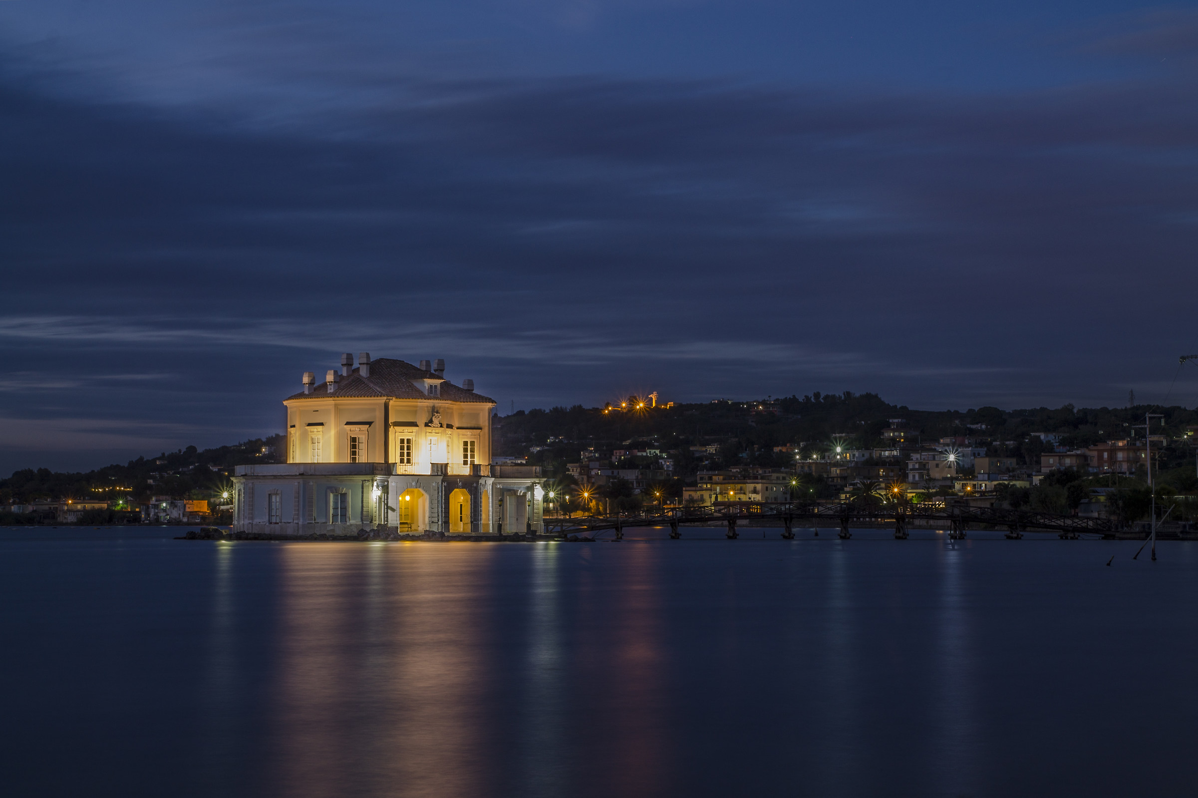 La casa delle fate si accende