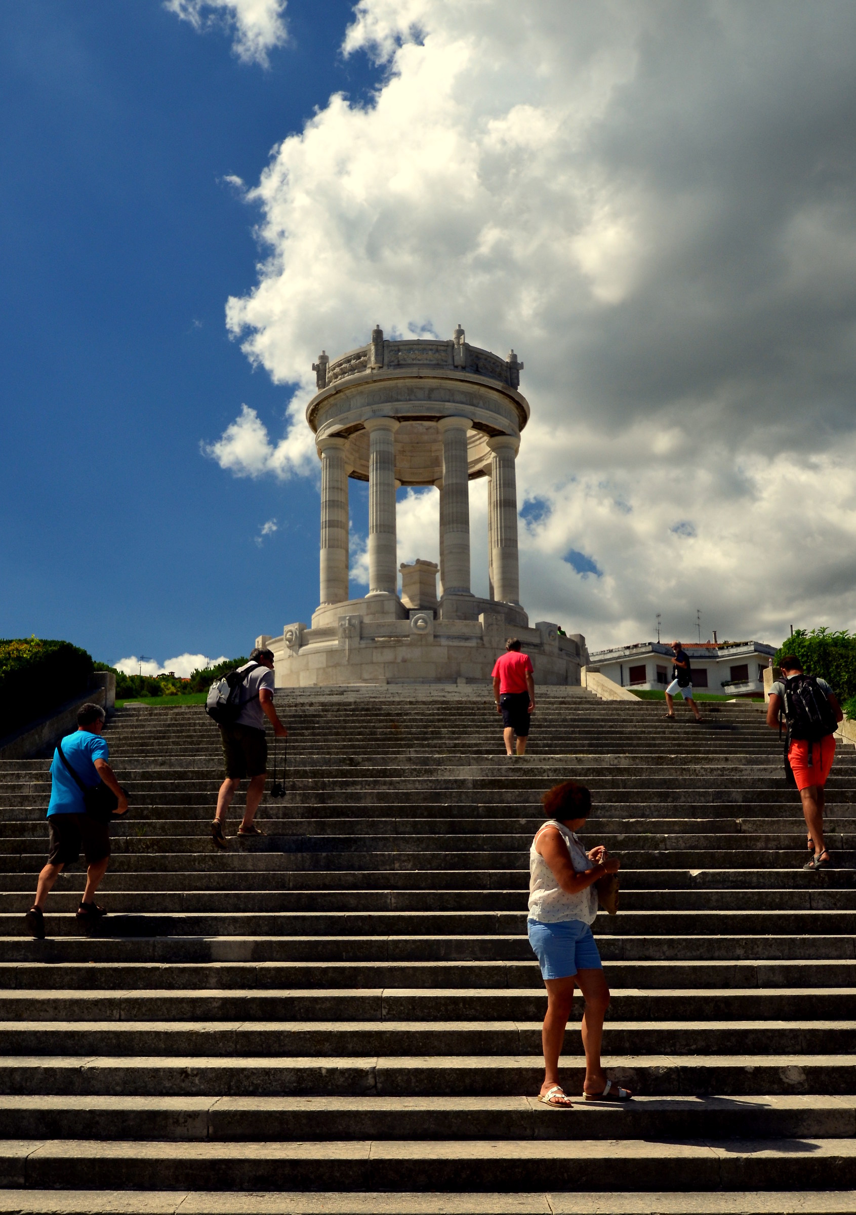 Ancona, Monumento ai caduti