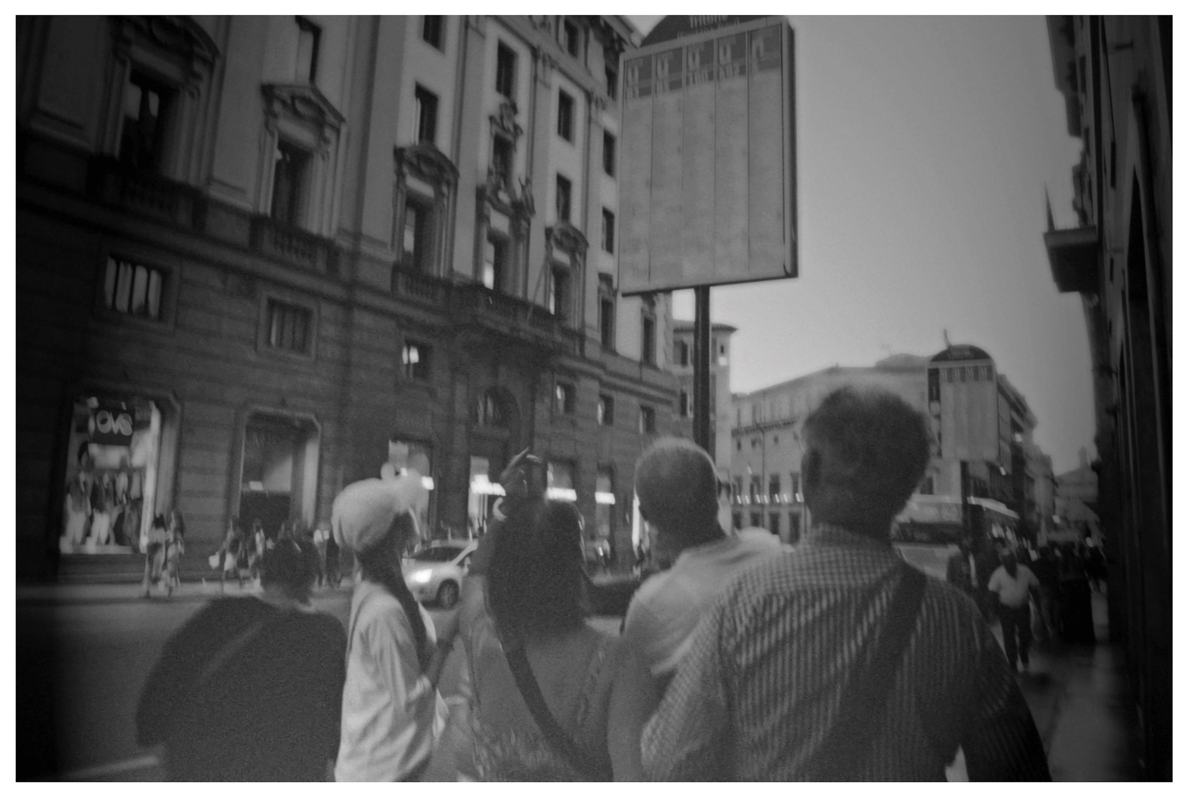 Everything goes, except for the bus that we are waiting!