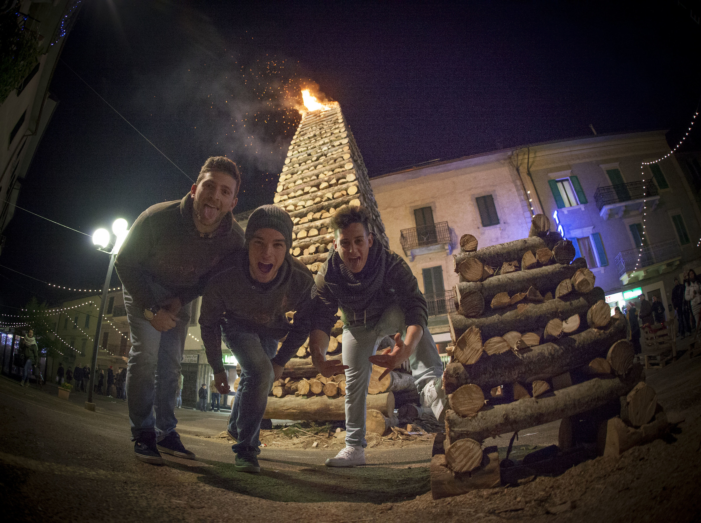la sera delle fiaccole