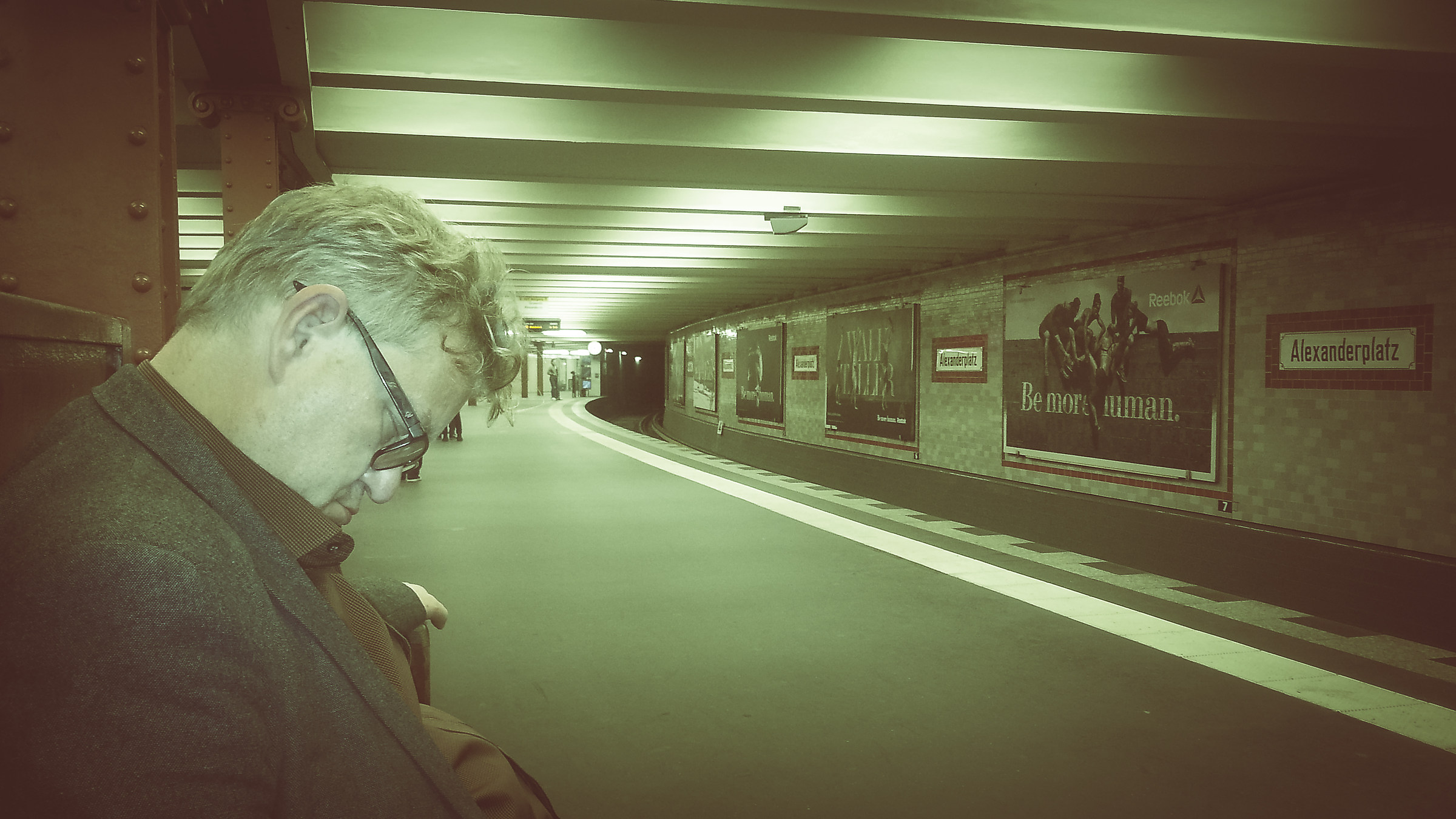 berlin, station 2 station: sweet dreams