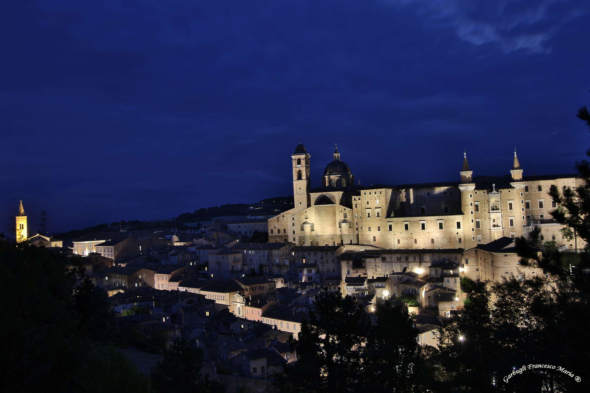 Night Urbino