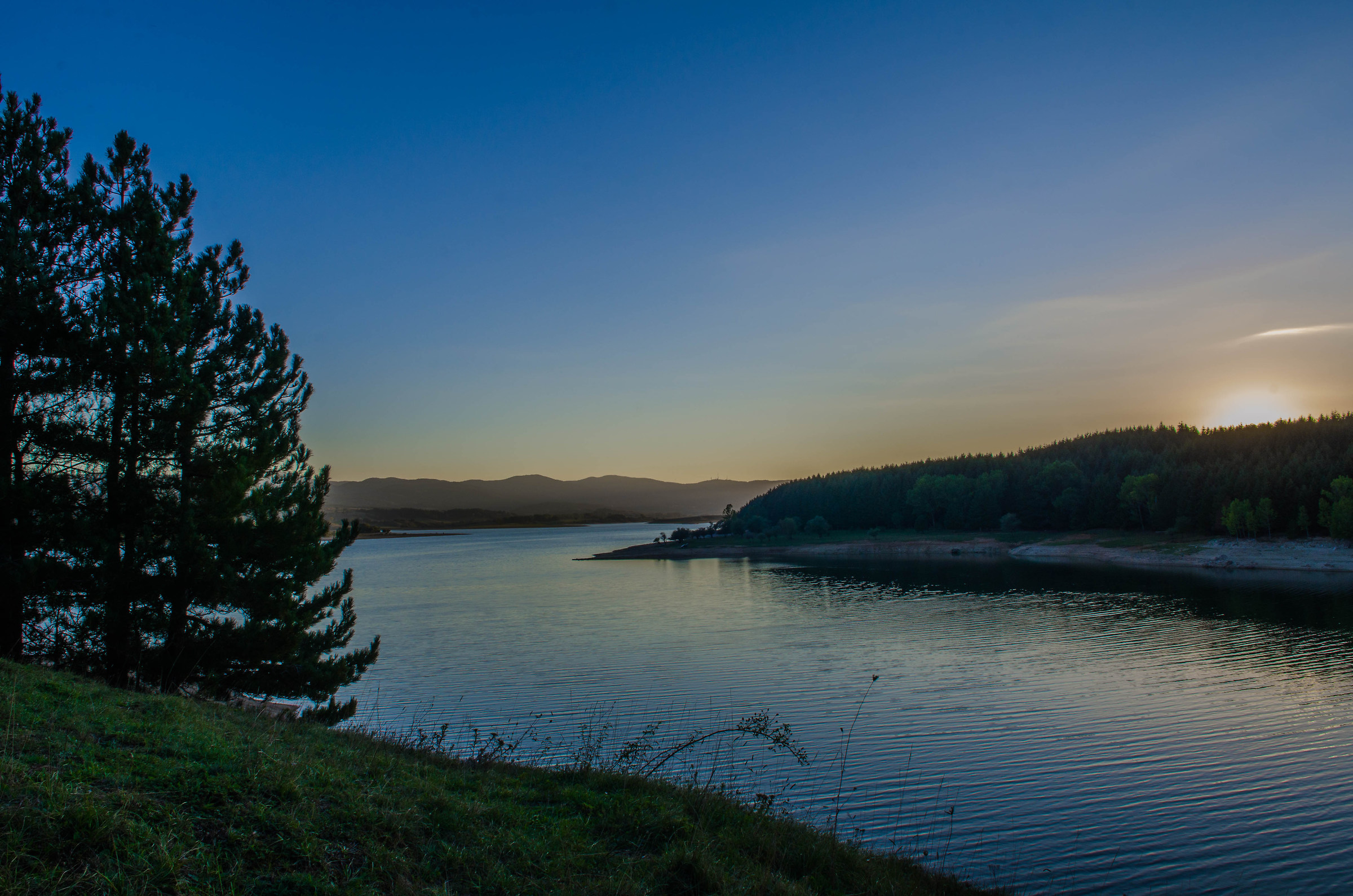 Guarda, sta tramontando....