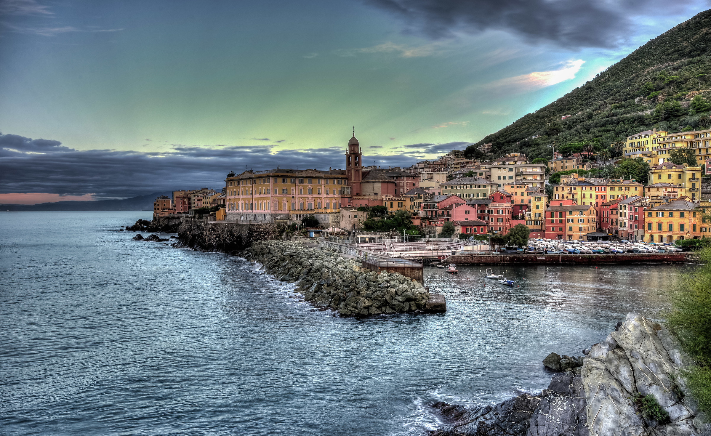 Genova Nervi all'alba