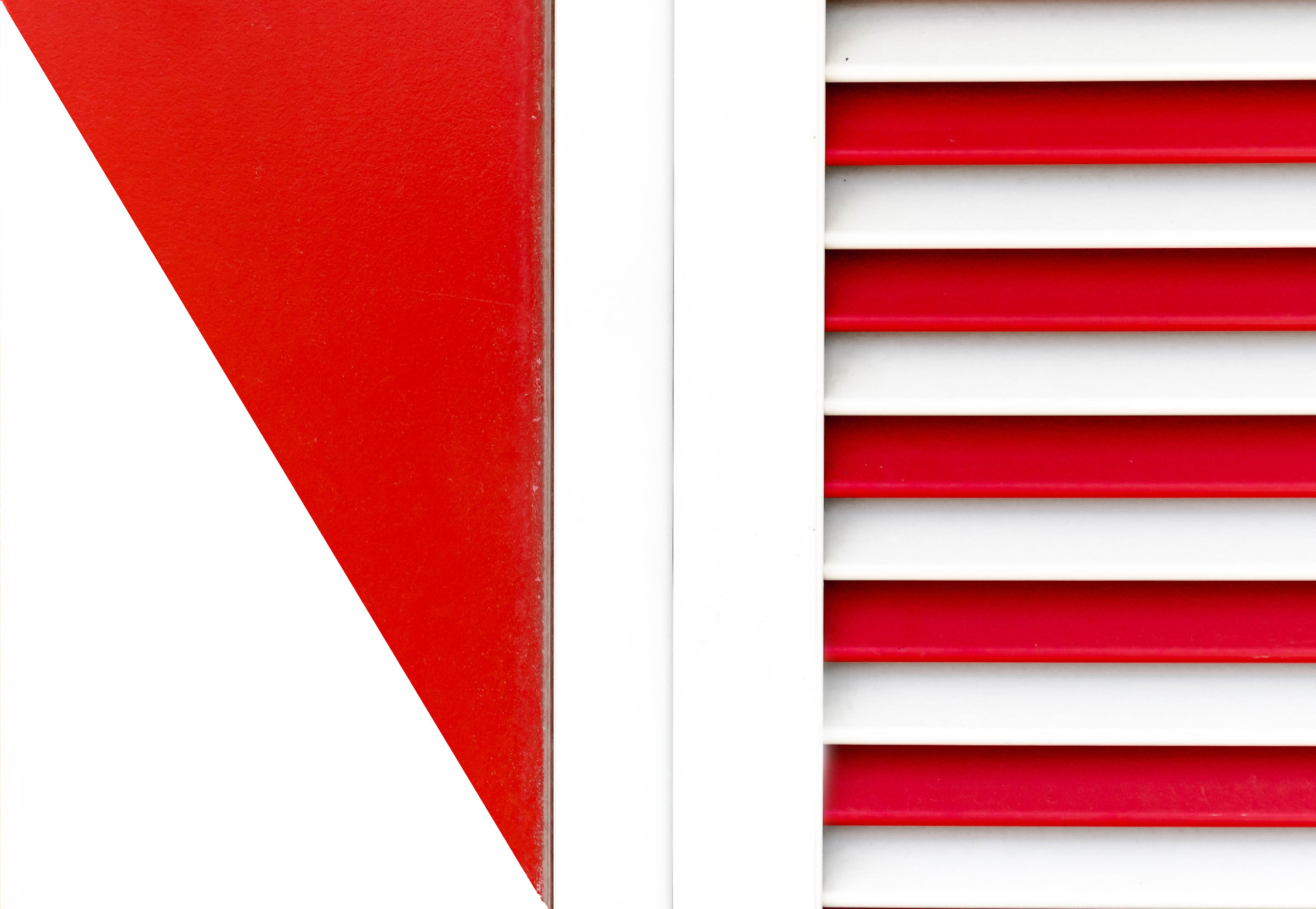 Geometrie in Bianco e Rosso