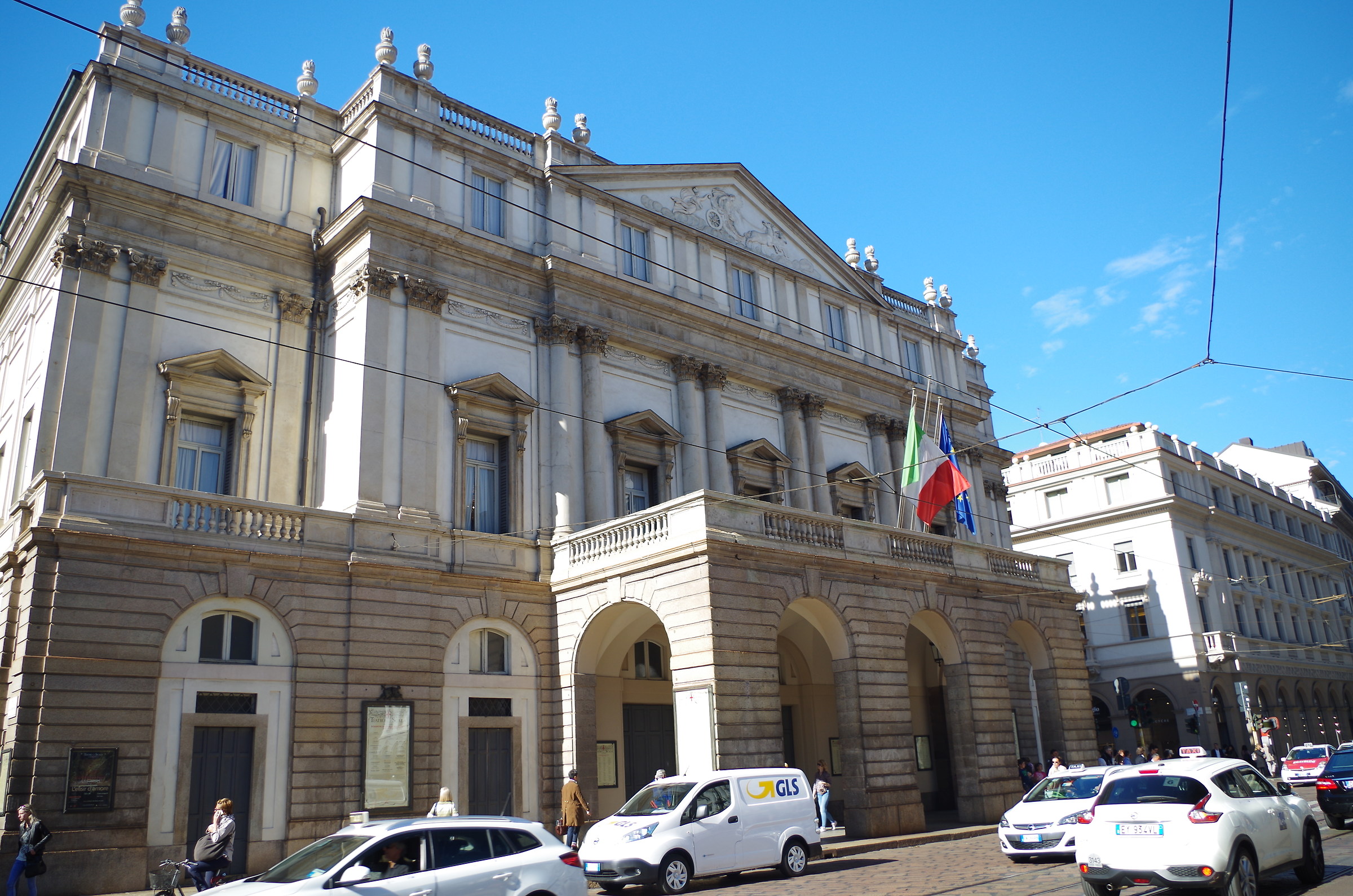 Milano: Il Teatro Alla Scala