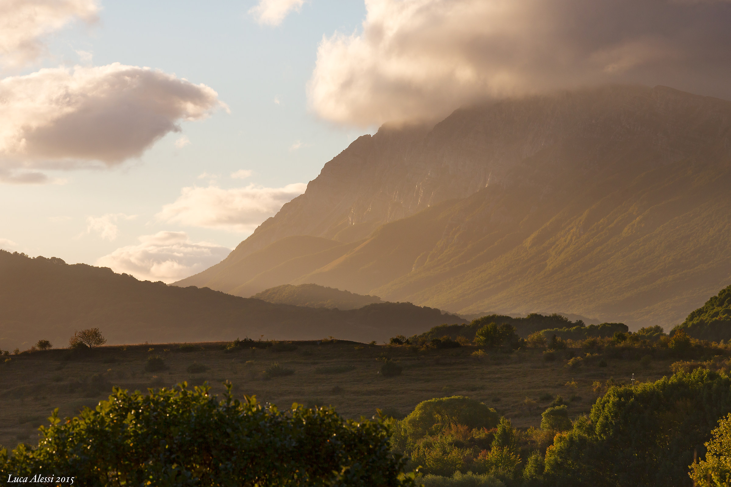The dawn caresses the Monte Sirente