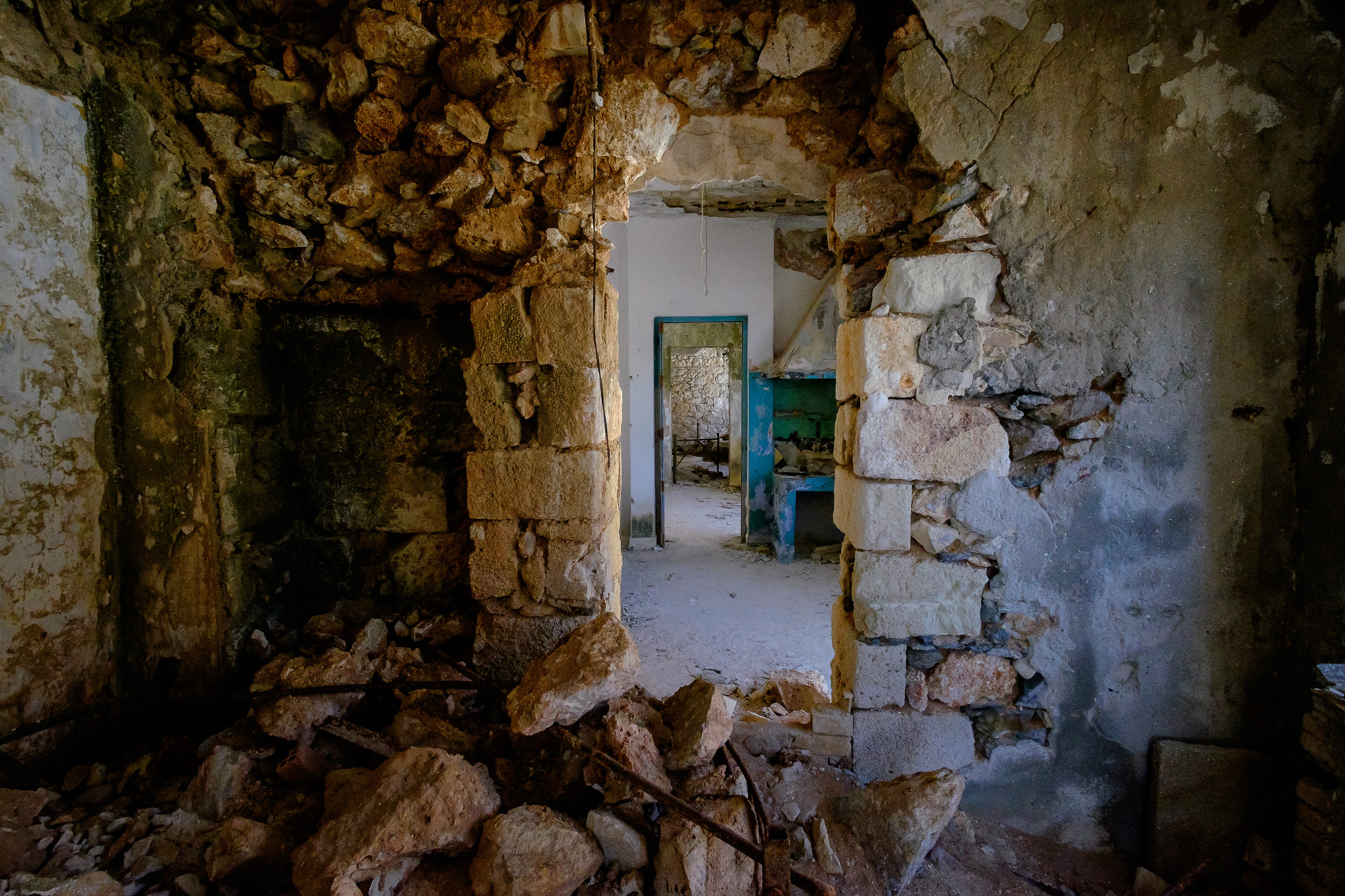 Milos, miniere di zolfo