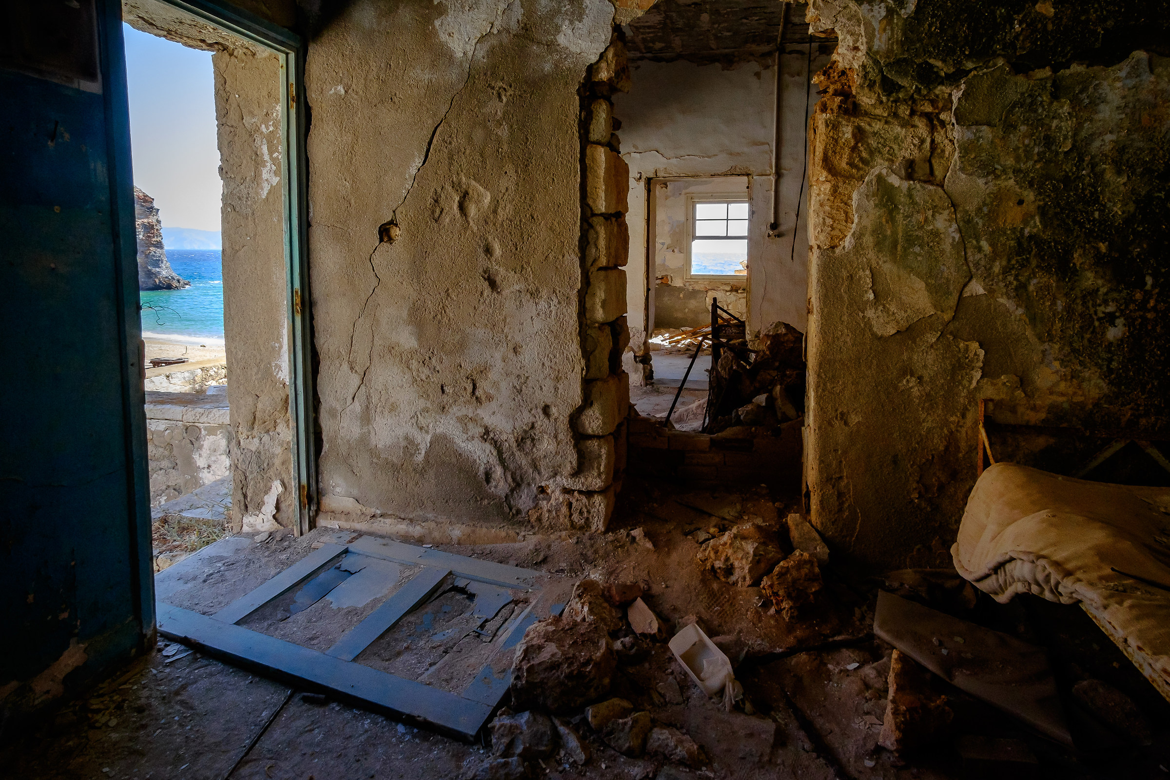 Milos, miniere di zolfo