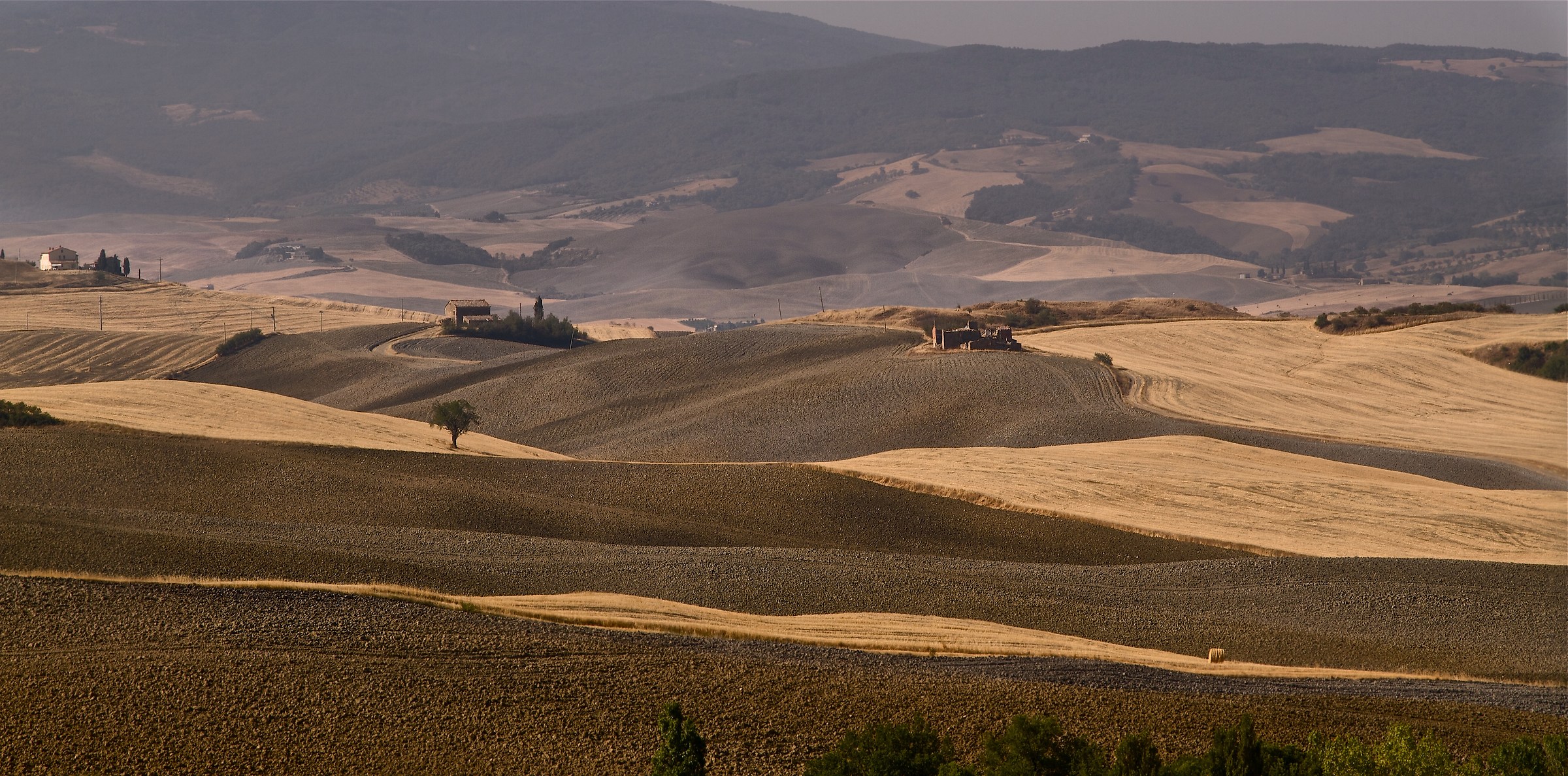 ... From the wall of Pienza ...