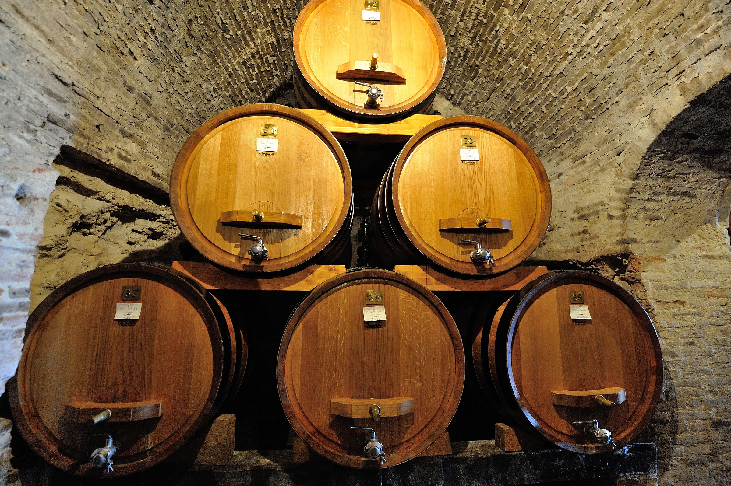 Autunno in Val d'Orcia (Cantine del vino Nobile)