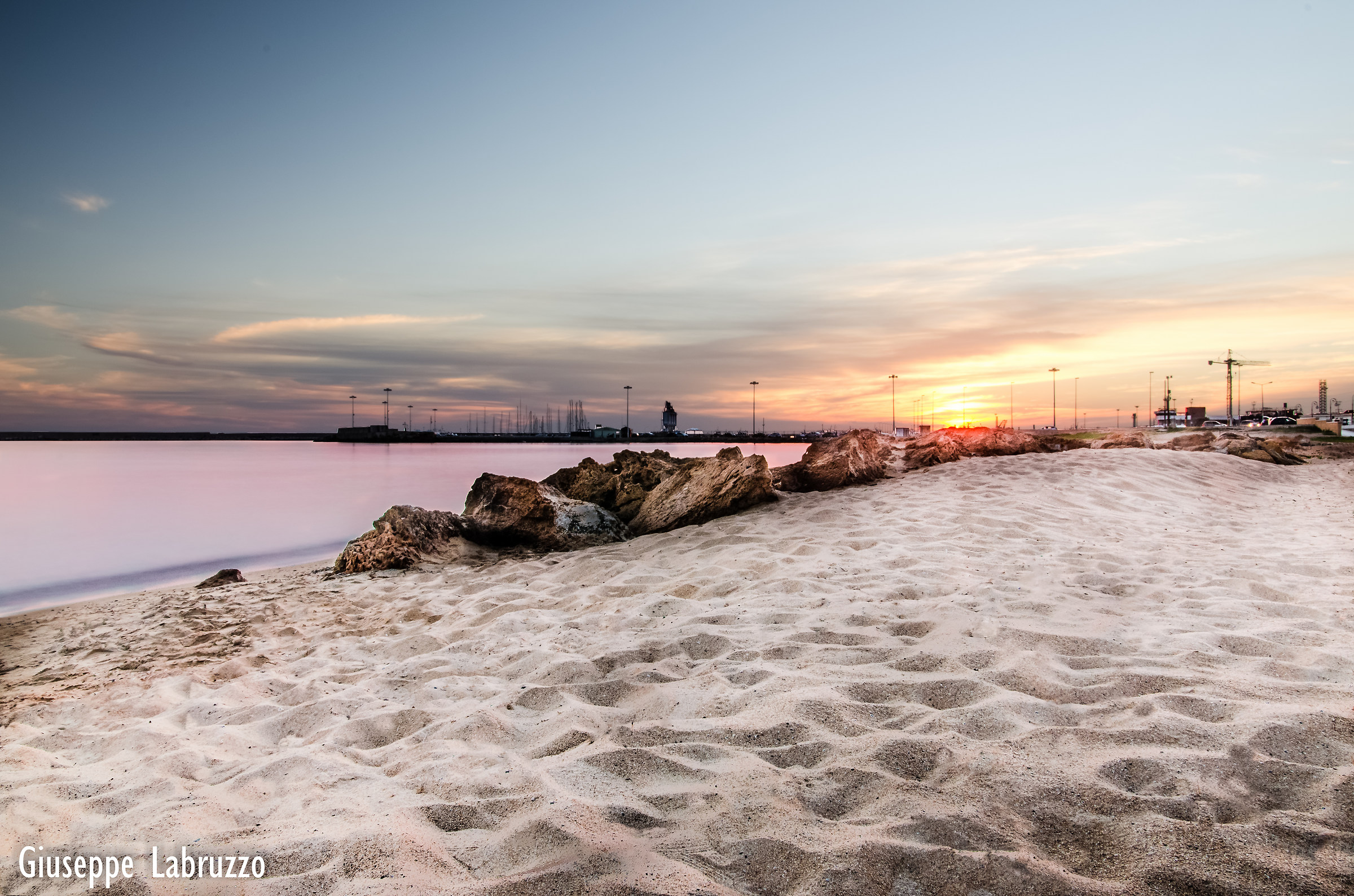 spiaggia in città - Lungo Mare Mazzini