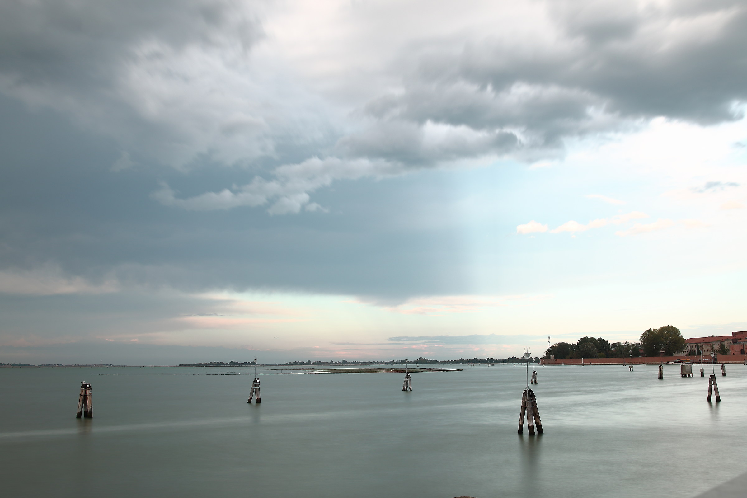 I know that it rains ...