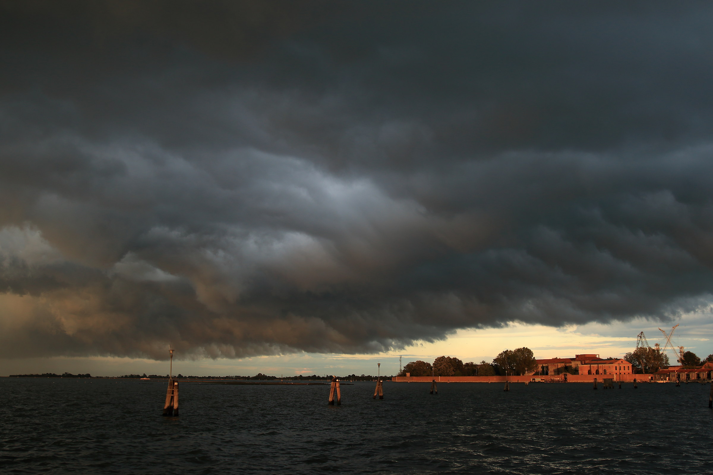 I know that it rains ...