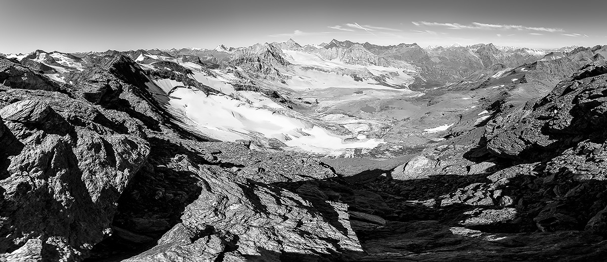 Glacier Lavassey from Punta Basei