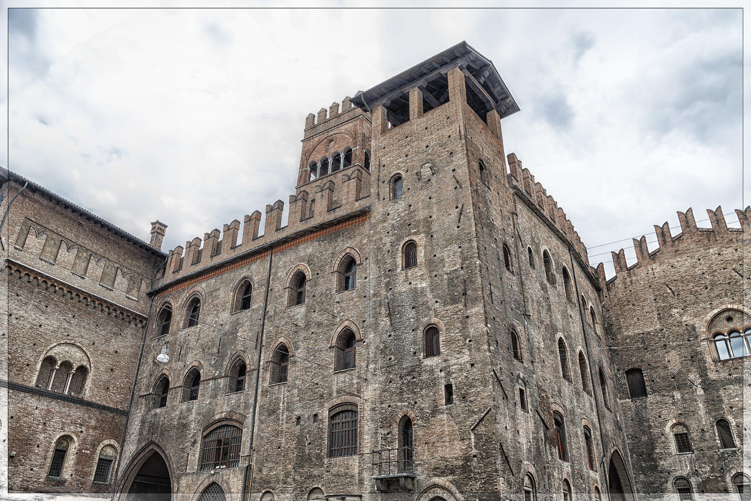 Piazza Maggiore - particolare