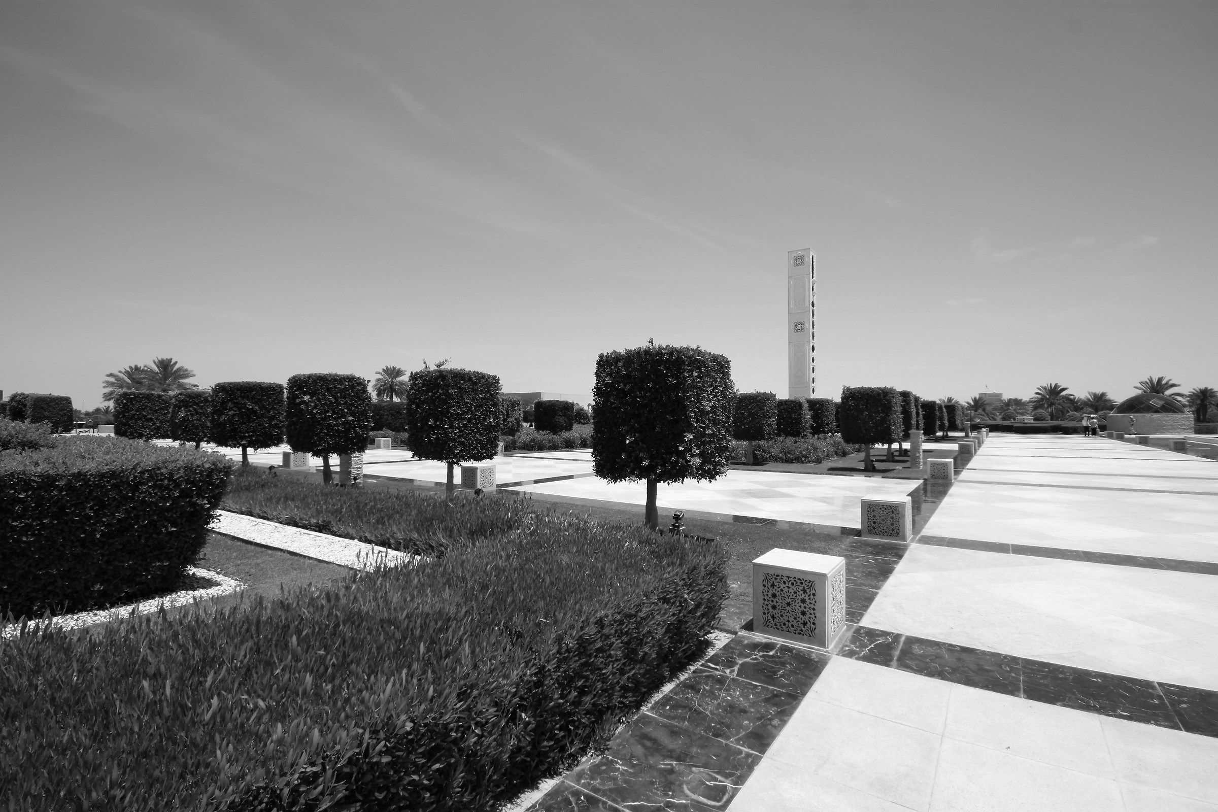 Geometric game davati the Grand Mosque in Abu Dhabi