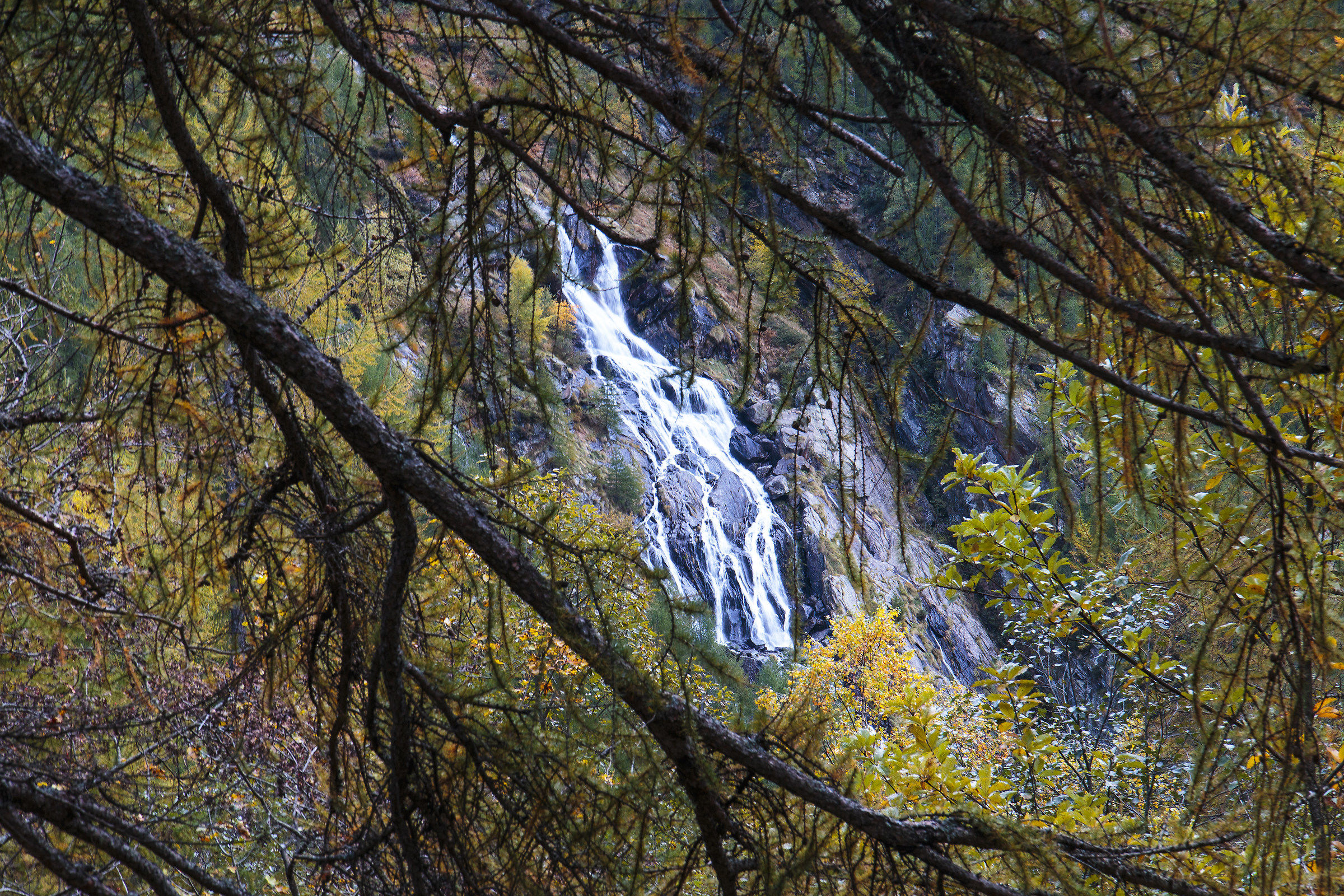 The Waterfall White Water.