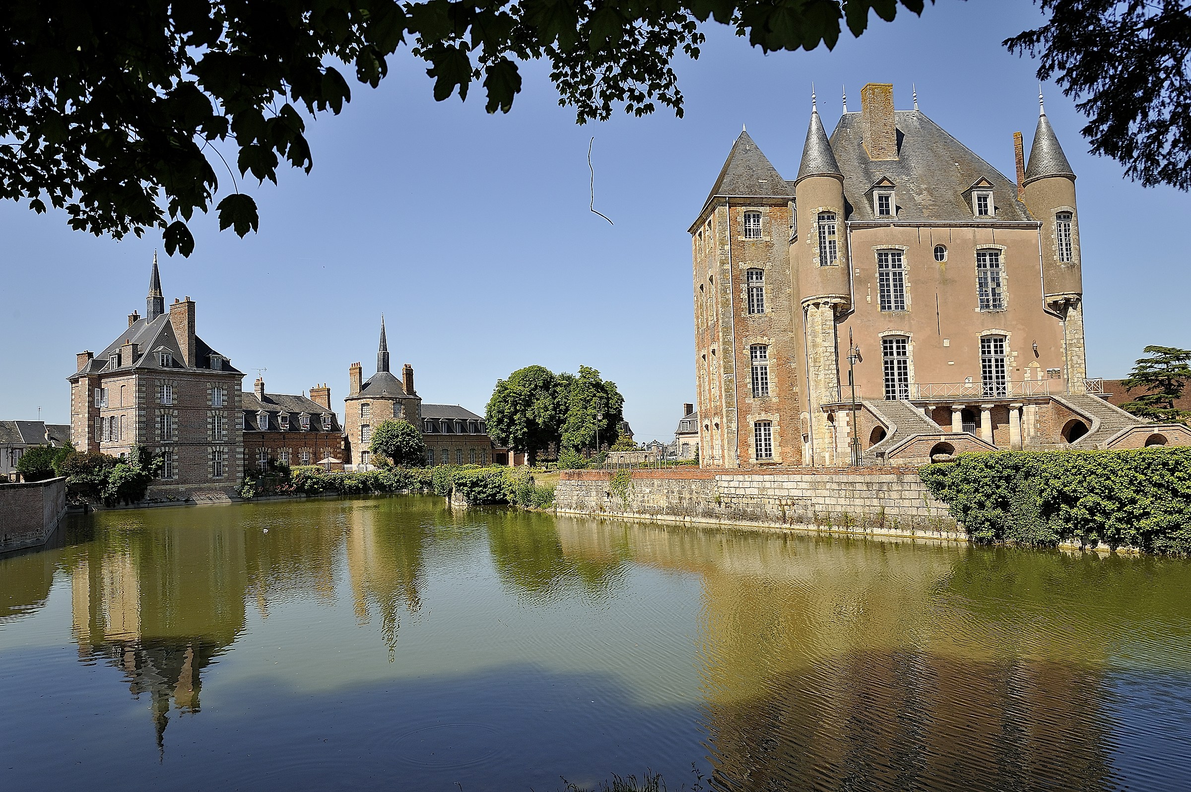 Chateau de Bellegarde