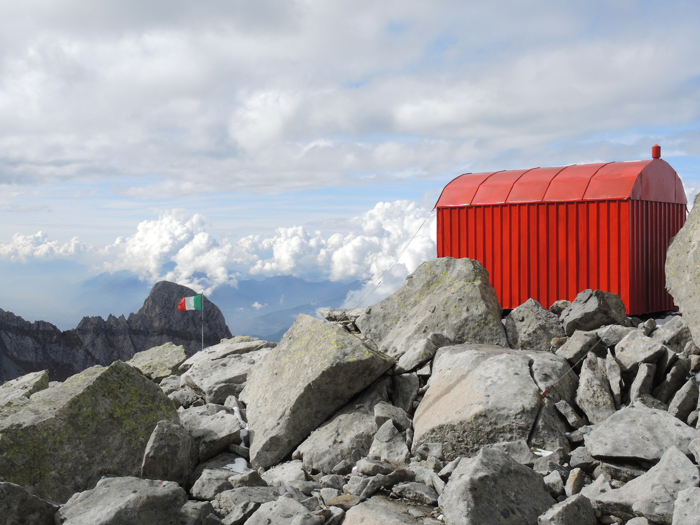 Bivacco Macherio (2.590 mt slm)