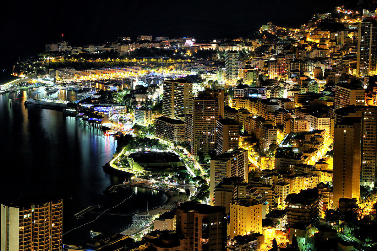 Montecarlo vista da Rochebrune